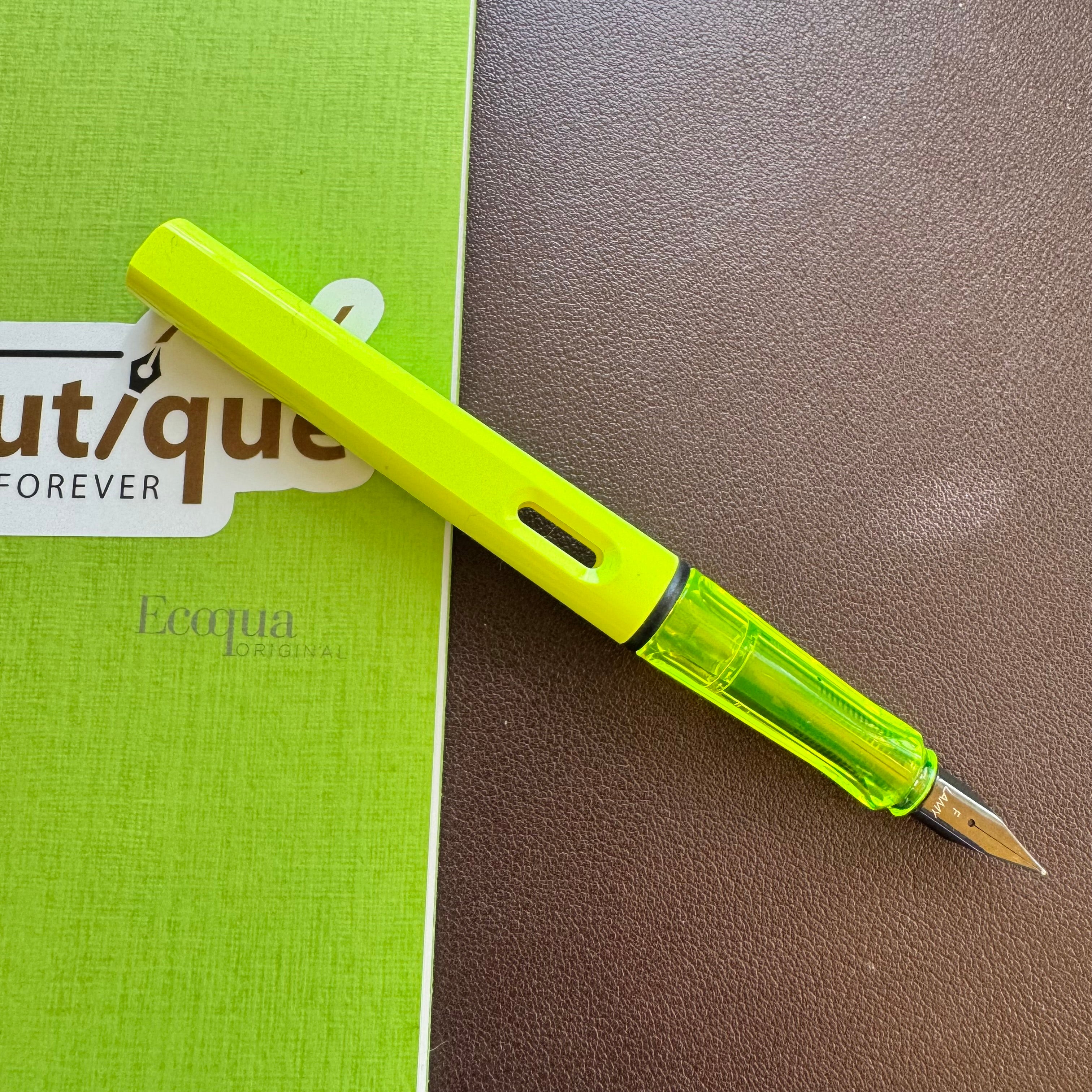 Lamy Safari Fountain Pen - Neon Yellow (Special Edition) - Pen Boutique Ltd