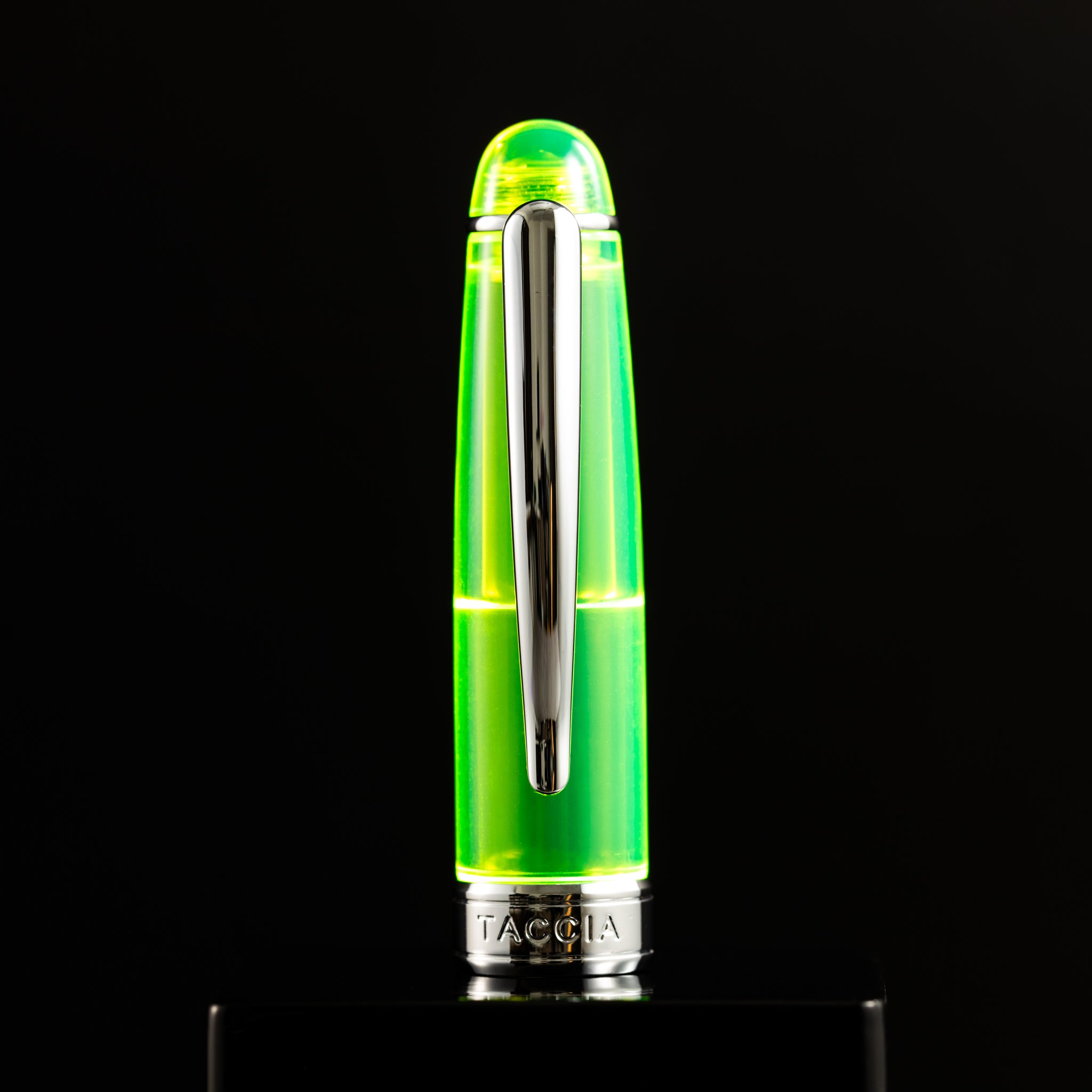 Taccia Spotlight Fountain Pen - Highlighter Vision - Pen Boutique Ltd