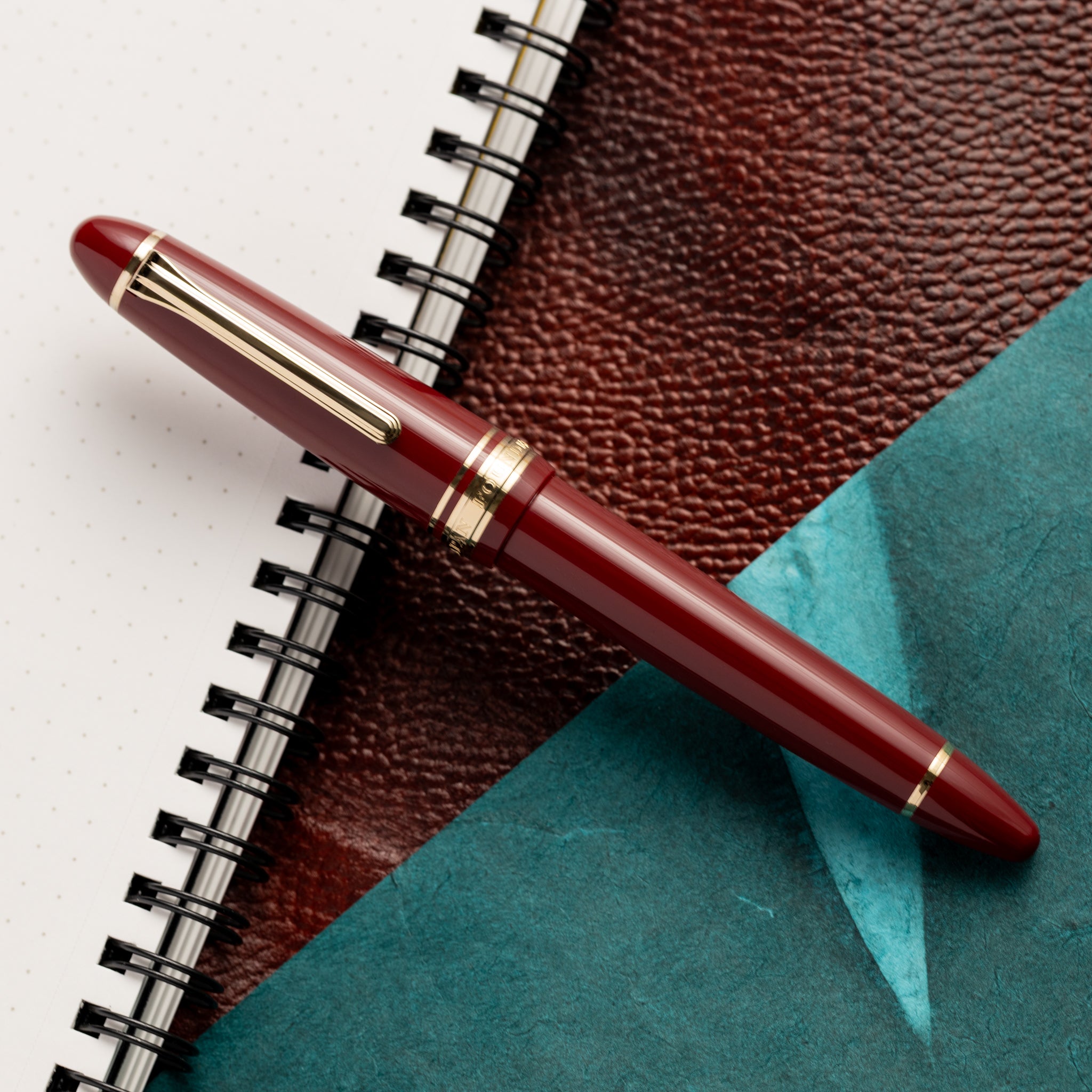 Sailor 1911L Fountain Pen - Red - 14K Gold Trim - Pen Boutique Ltd