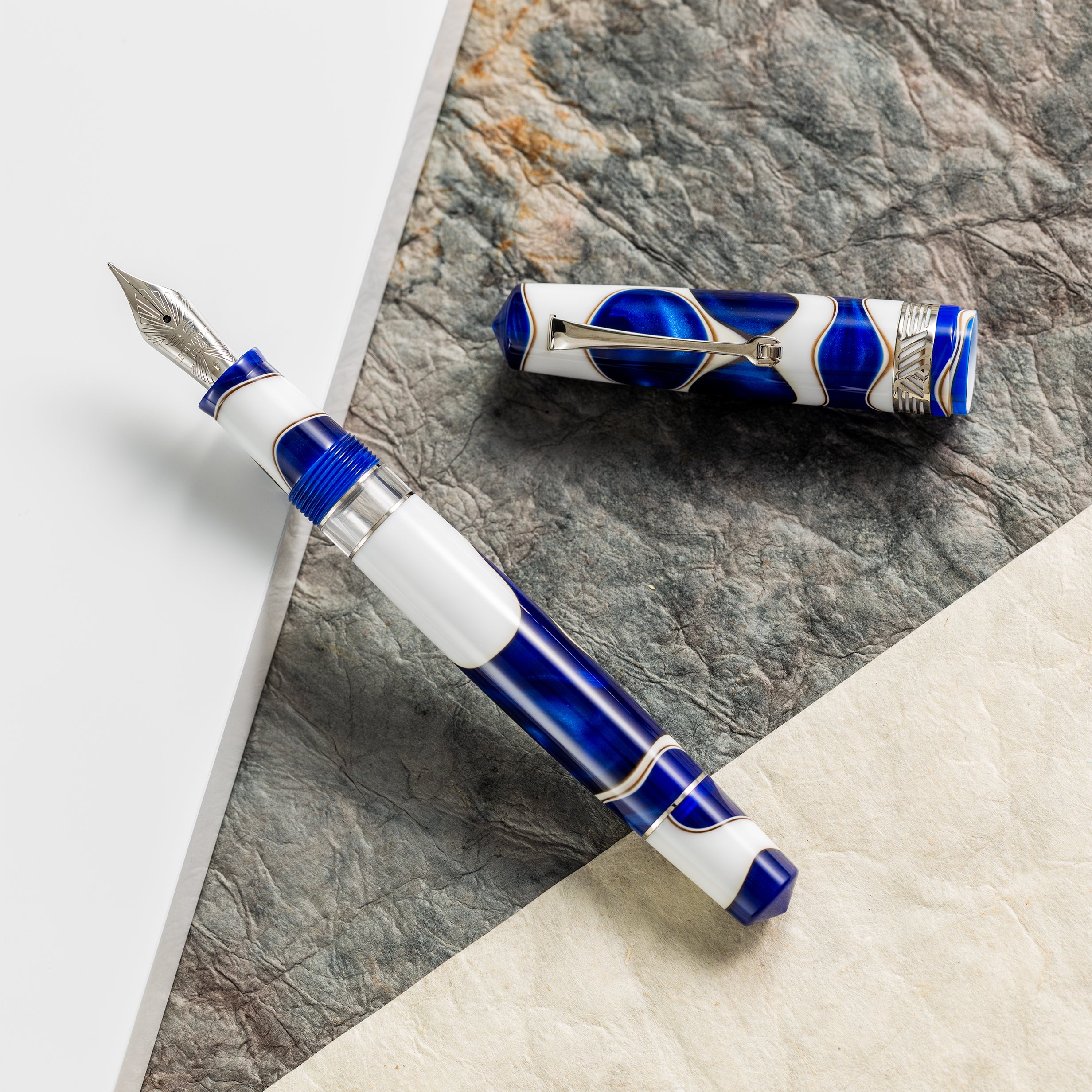 Leonardo Momento Magico Fountain Pen - Onda Blue - Pen Boutique Ltd
