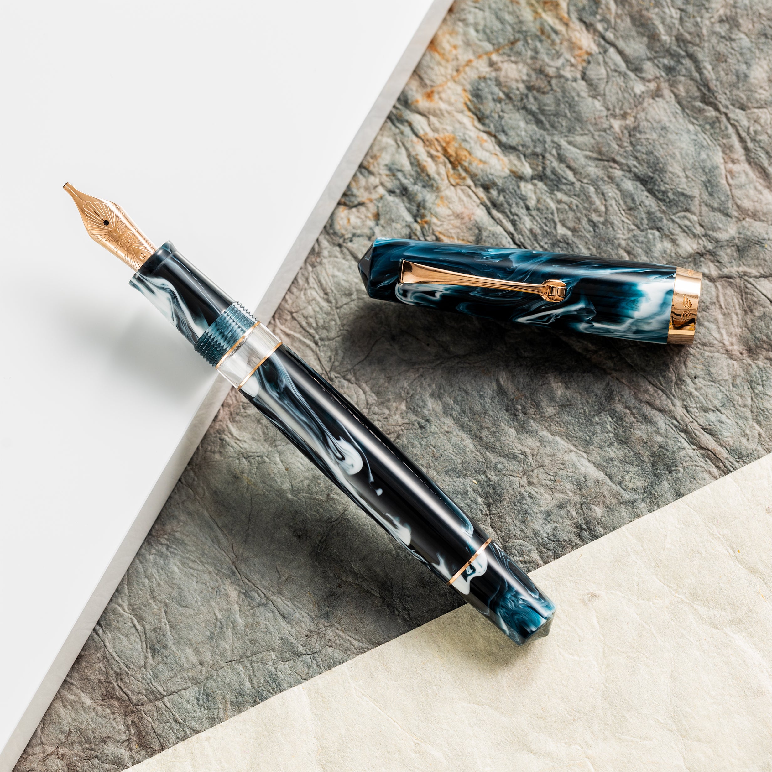 Leonardo Momento Magico Fountain Pen - 2026 Fantasie Arctic Blast - Rose Gold Trim - Pen Boutique Ltd