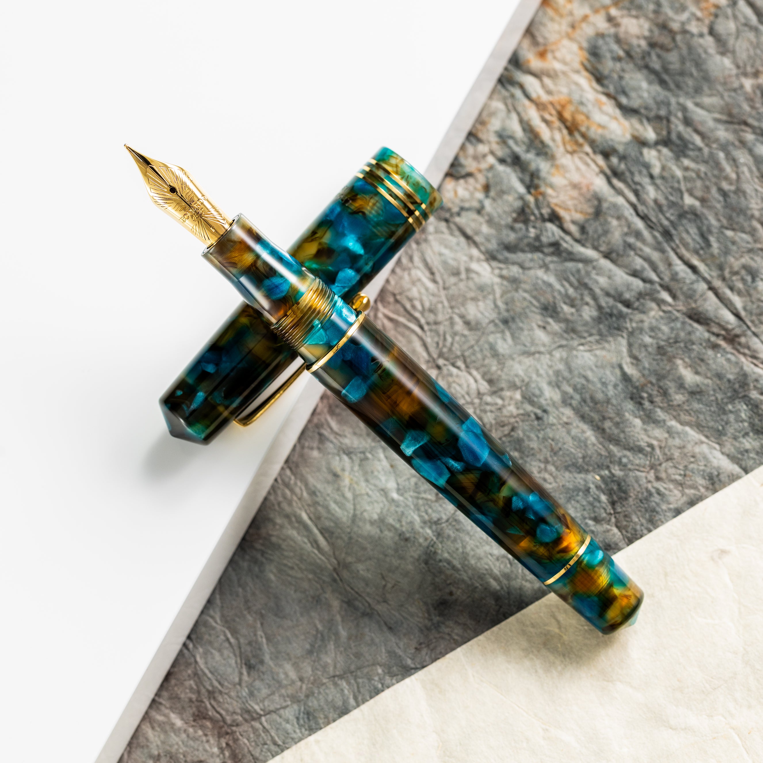 Leonardo Momento Zero Fountain Pen - Pausilya - Gold Trim - Pen Boutique Ltd