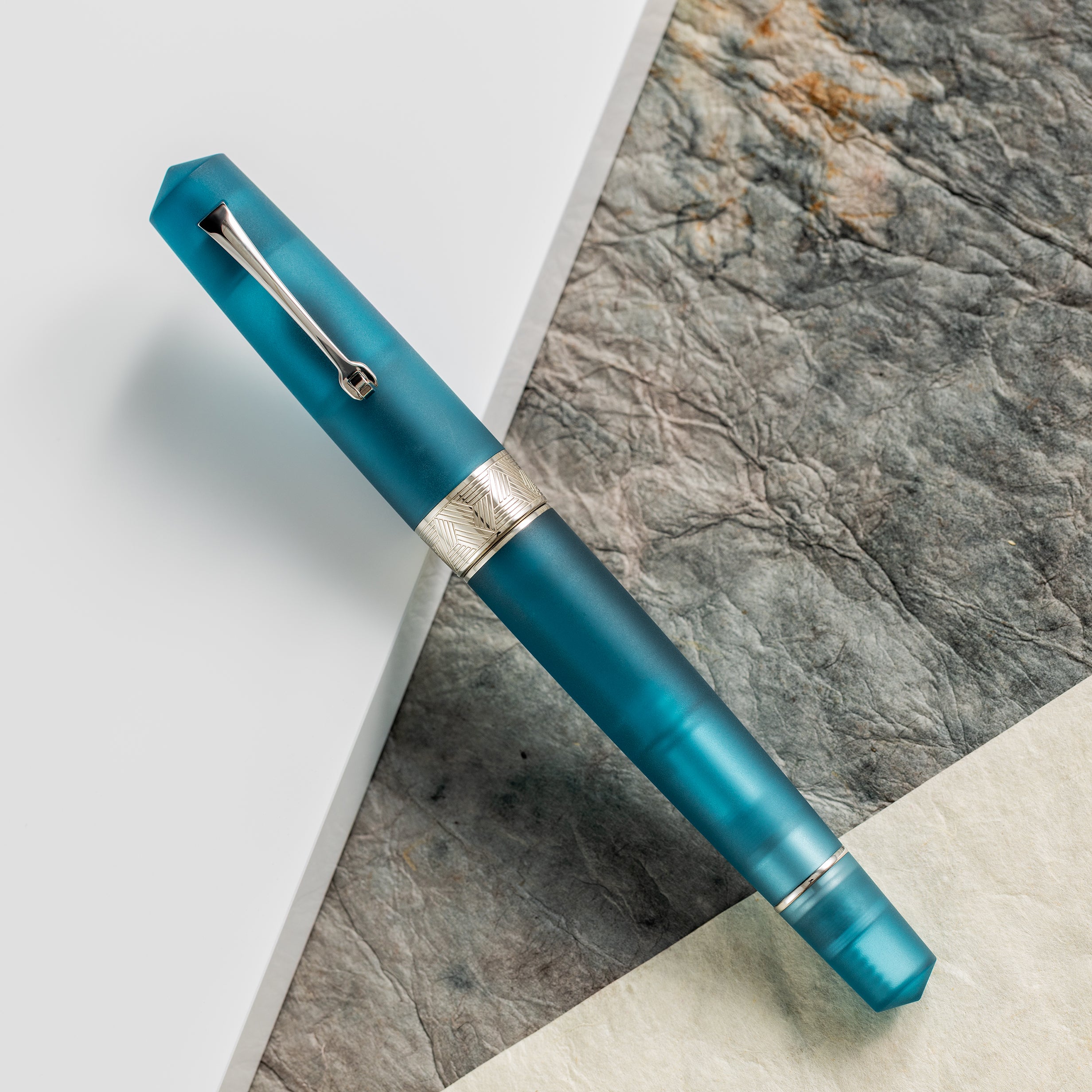 Leonardo Momento Zero Fountain Pen - Pura Frosted Petrol - Pen Boutique Ltd