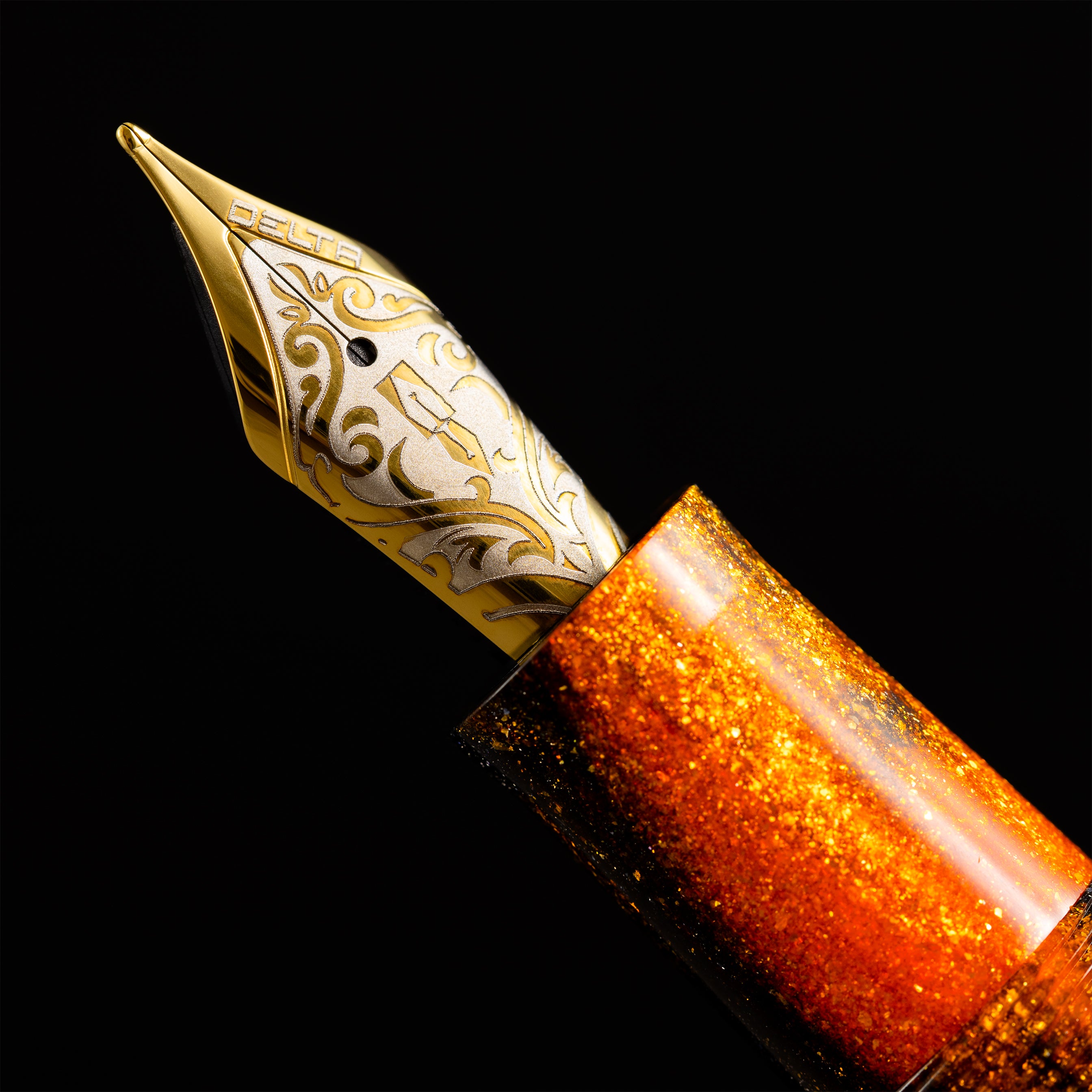 Delta DV Original Fountain Pen - Glow Up Oro - Gold Trim - Stainless Steel Nib (Mid Size)-Pen Boutique Ltd