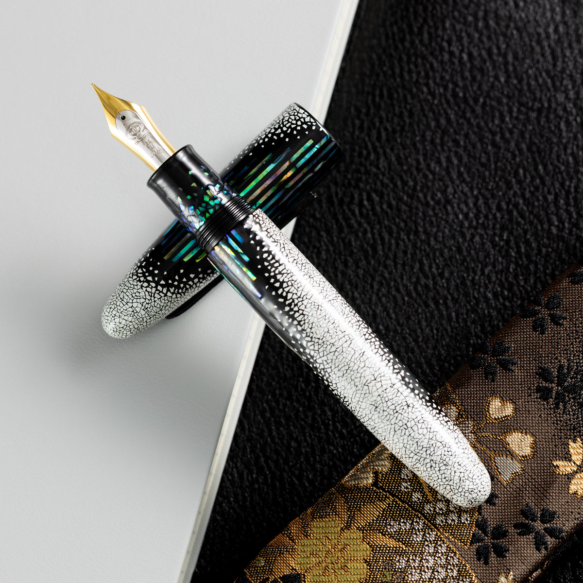 Taccia Empress Fountain Pen - Winter's Breath - King of Pen Nib - LImited Edition. - Pen Boutique Ltd