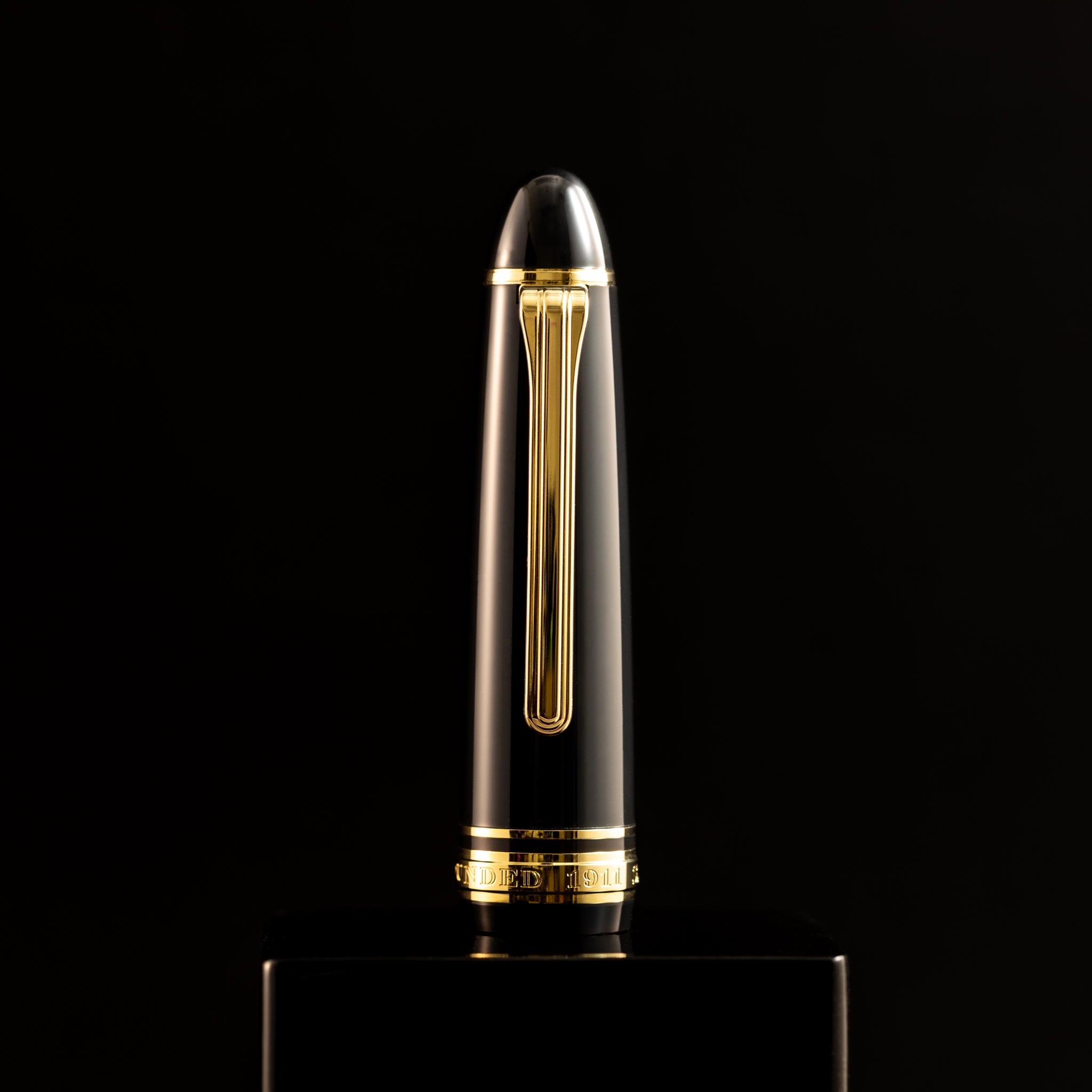 Sailor 1911L Fountain Pen - Muted Black - Casual L Stable Gold Trim - Pen Boutique Ltd