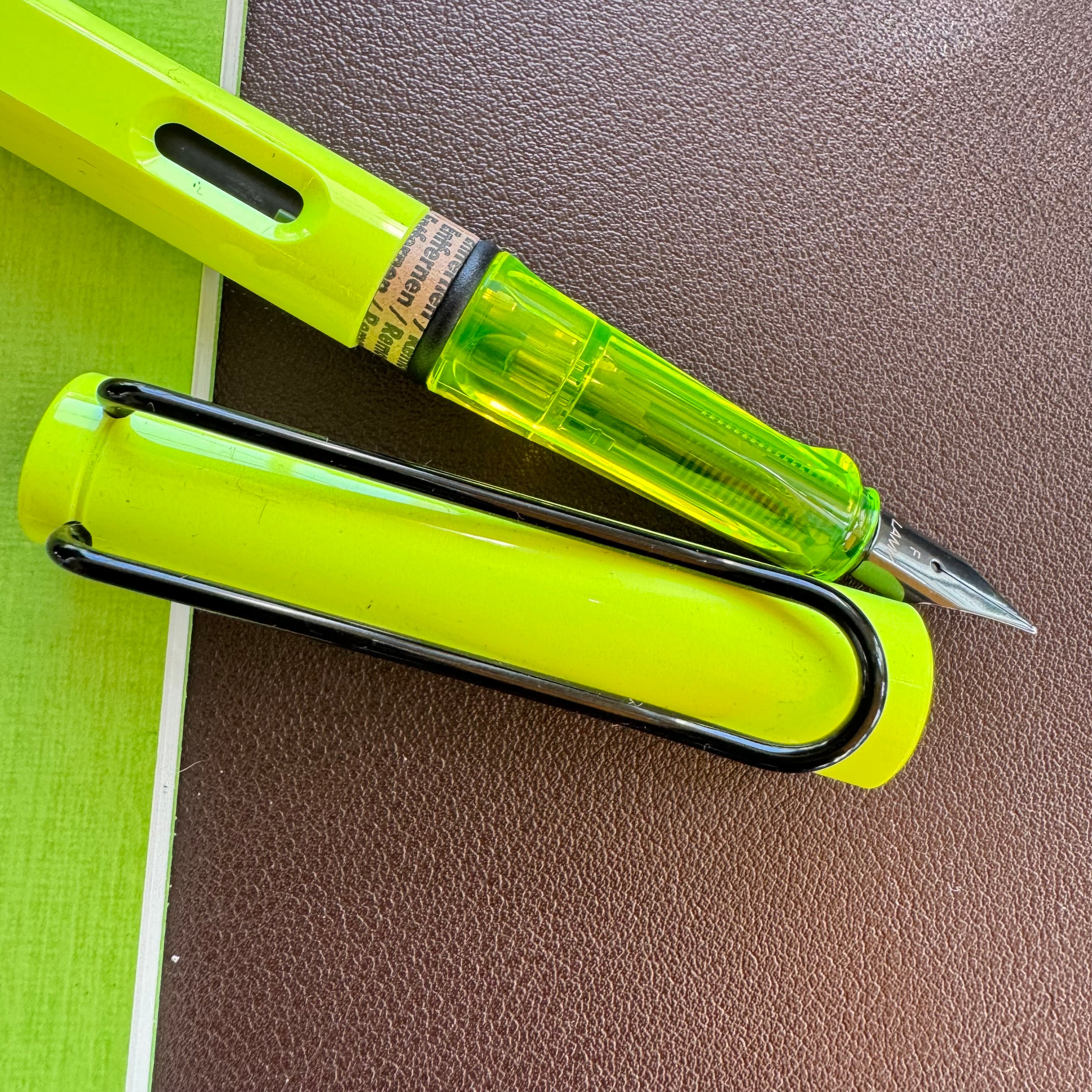 Lamy Safari Fountain Pen - Neon Yellow (Special Edition) - Pen Boutique Ltd