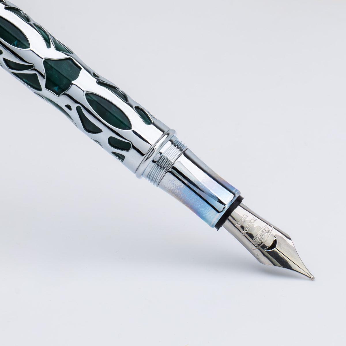 Conklin Endura Fountain Pen - Deco Crest Green-Pen Boutique Ltd
