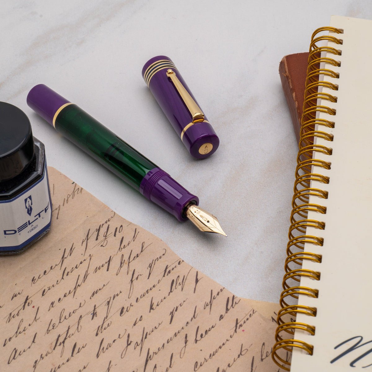 Delta Limited Edition Fountain Pen - Four Rings Sibilla - 14K Gold - Pen Boutique Ltd