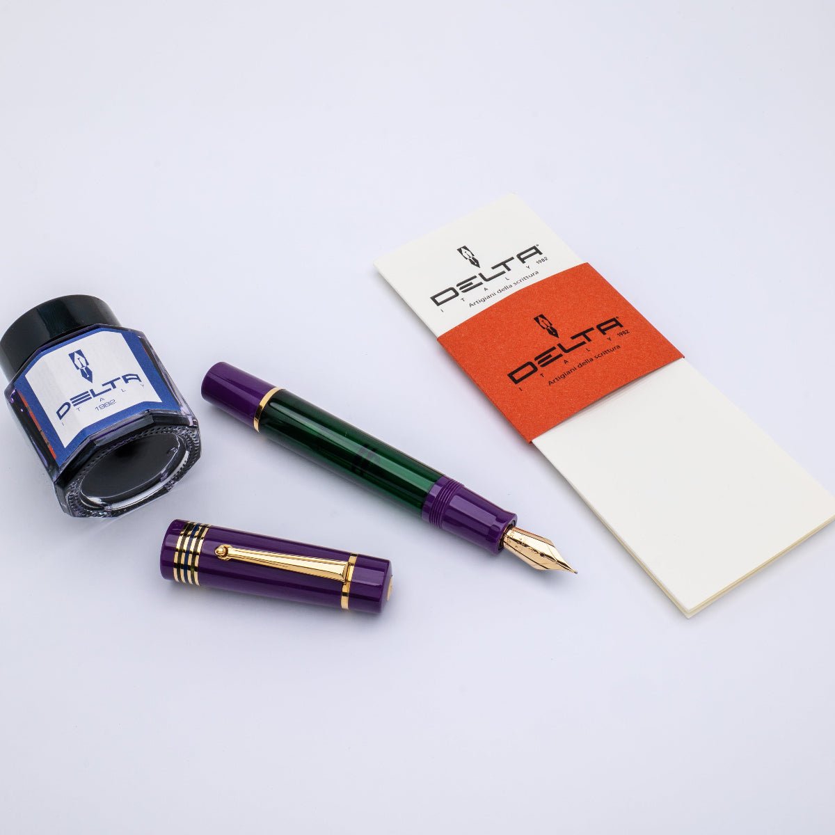 Delta Limited Edition Fountain Pen - Four Rings Sibilla - 14K Gold - Pen Boutique Ltd