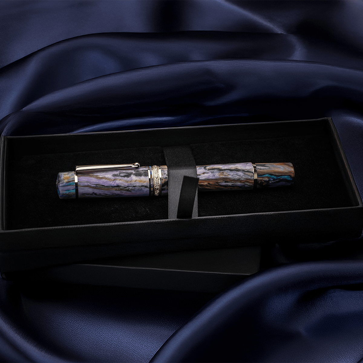 Delta Limited Edition Rollerball Pen - DV Original Primary Manipulation 4.5 (Mid - Size) - Pen Boutique Ltd