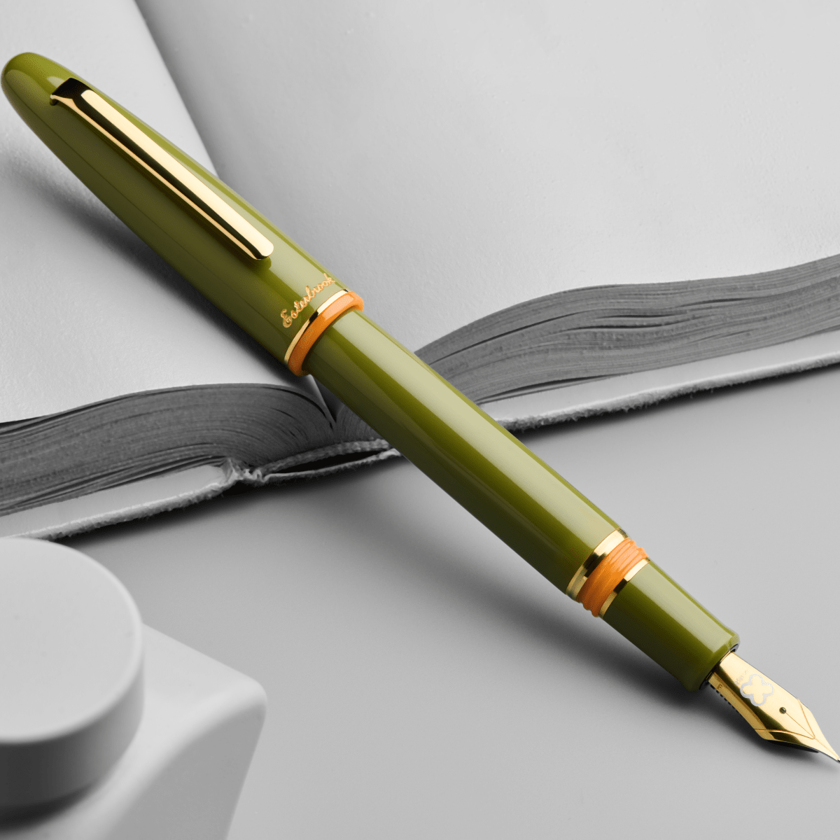 Esterbrook Estie Piston Filler Fountain Pen - Back to the Lands Quirky Leaf - Gold Trim (Seasonal) - Pen Boutique Ltd