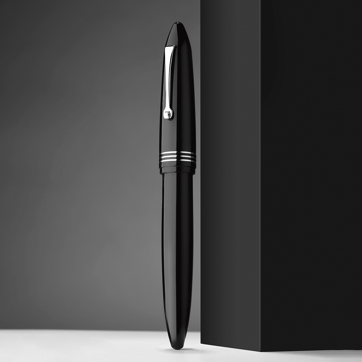 Leonardo Fountain Pen - Notte di Furore - Pen Boutique Ltd