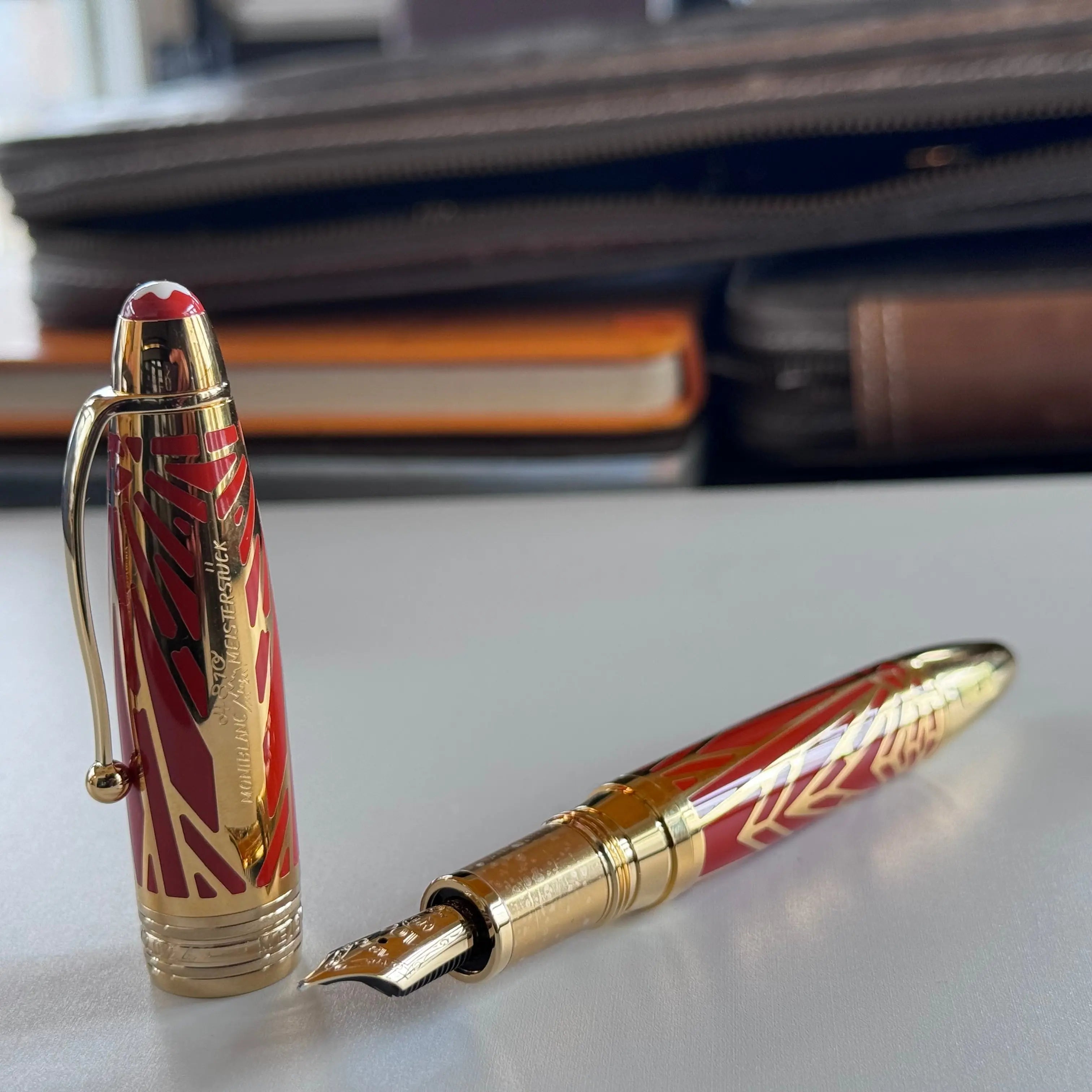 Montblanc Meisterstuck Fountain Pen - 146 The Origin Solitaire Coral - Pen Boutique Ltd