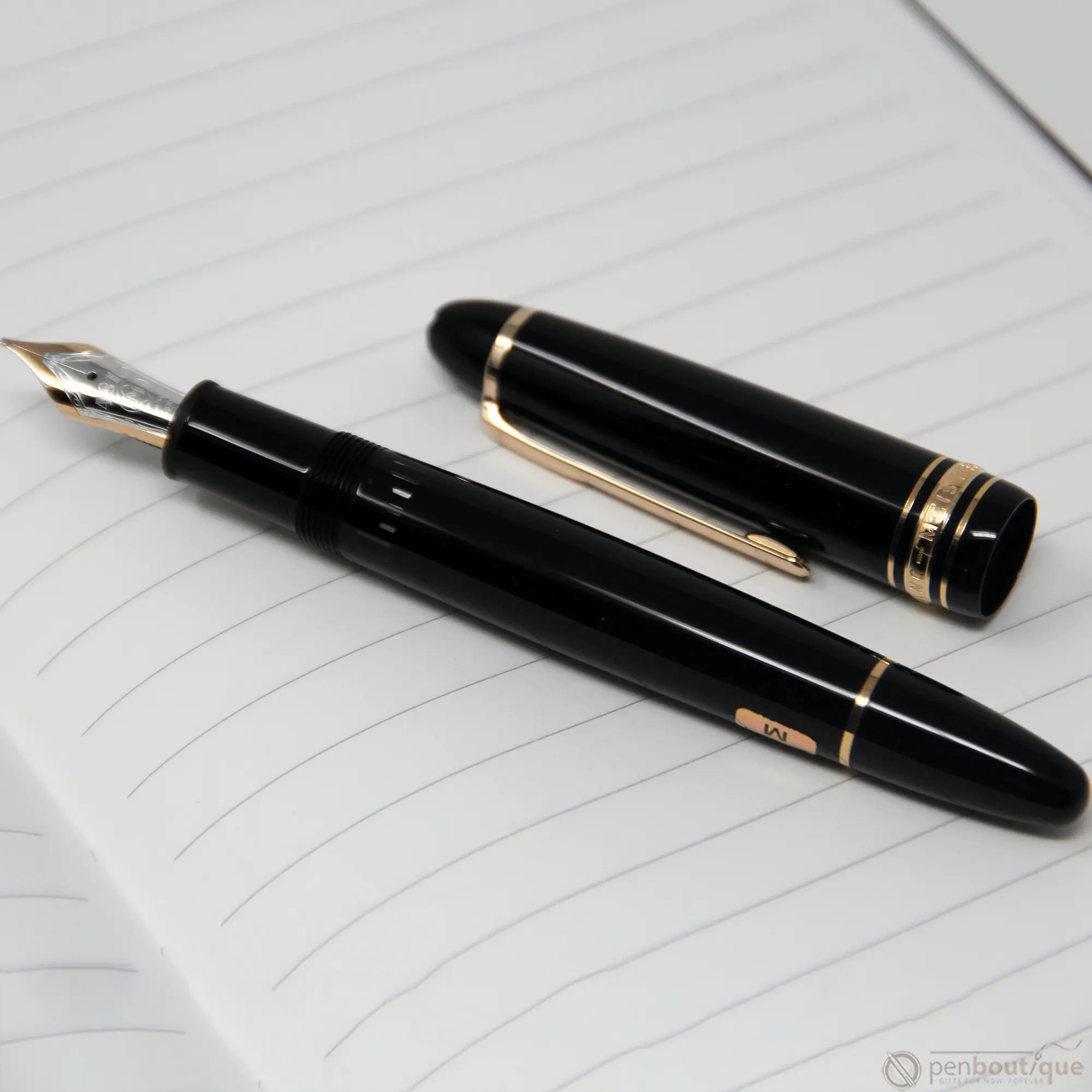 Montblanc Meisterstuck Fountain Pen - Black - Red Gold Trim - LeGrand Size ( 146) - Pen Boutique Ltd