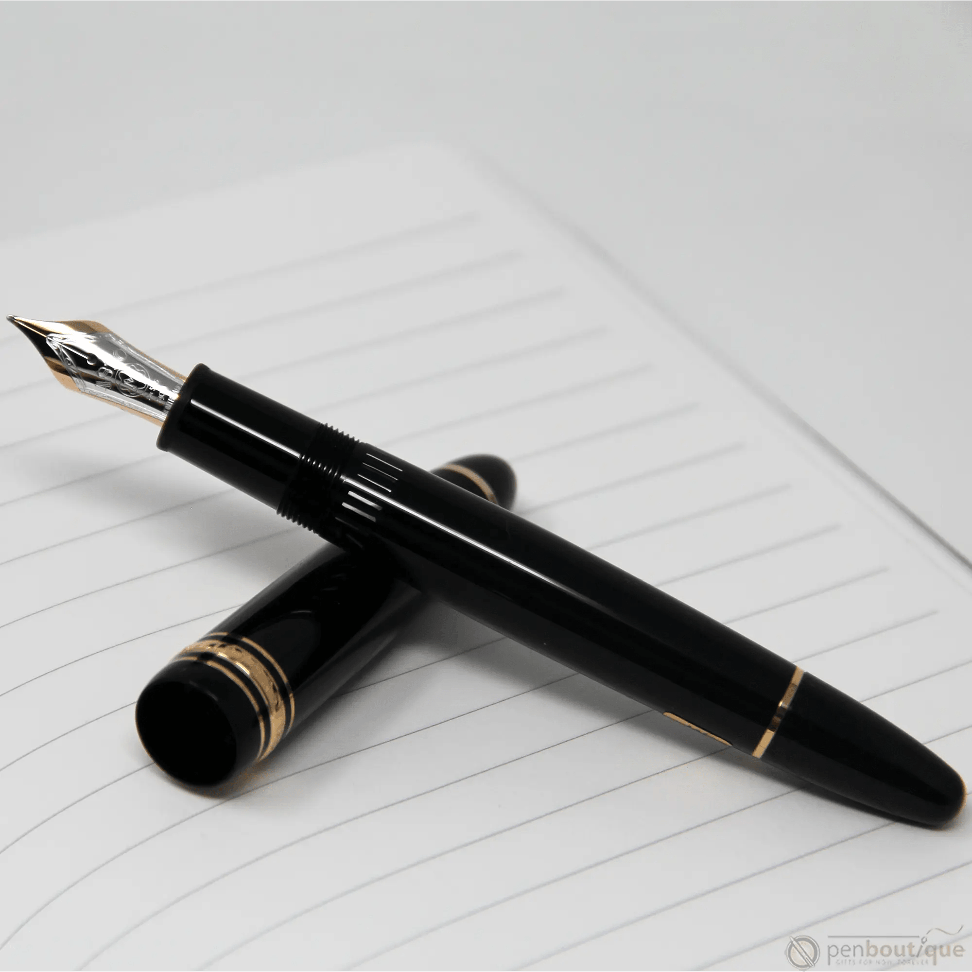 Montblanc Meisterstuck Fountain Pen - Black - Red Gold Trim - LeGrand Size ( 146) - Pen Boutique Ltd