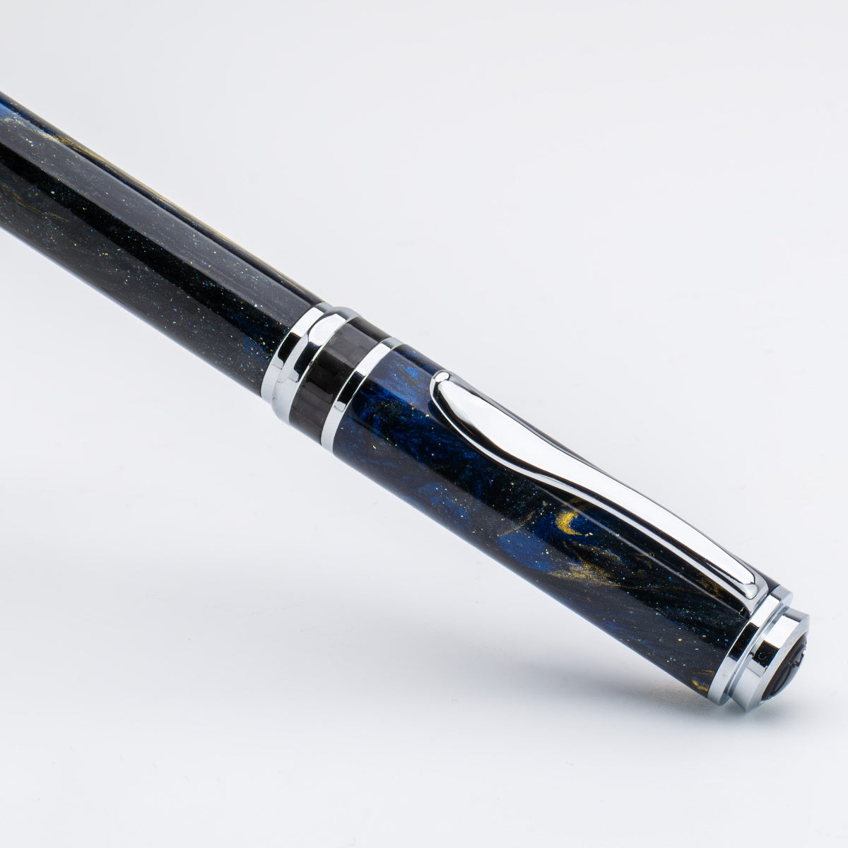 Monteverde Innova Fountain Pen - Pharaoh Expanse (Limited Edition) + FREE 15ml Ink Bottle - Pen Boutique Ltd
