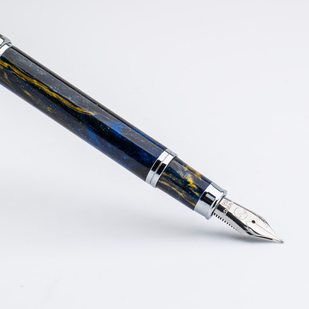 Monteverde Innova Fountain Pen - Pharaoh Expanse (Limited Edition) + FREE 15ml Ink Bottle - Pen Boutique Ltd