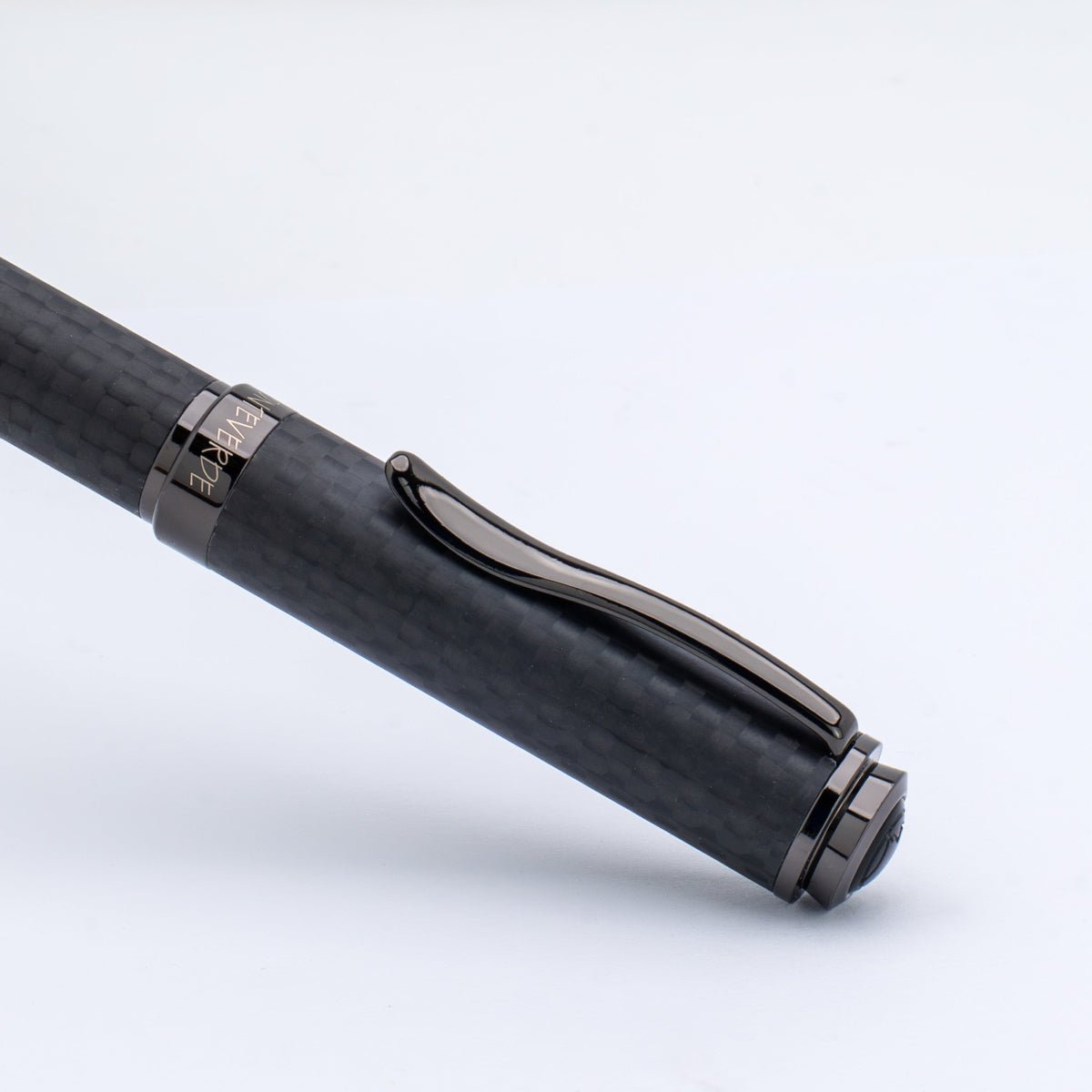 Monteverde Innova Rollerball Pen - Matte Carbon Fiber - Gunmetal Trim - Pen Boutique Ltd