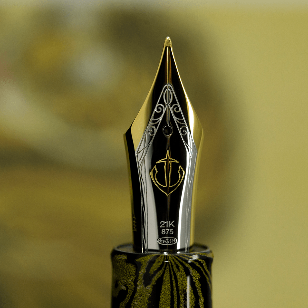 Sailor 1911 Fountain Pen - King of Pen - Mouko - Naginata Togi Nib - 21k Gold - Pen Boutique Ltd