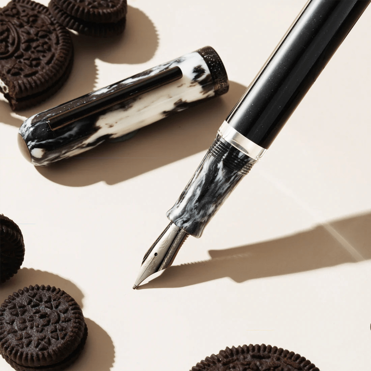 Nahvalur Voyage Fountain Pen - Cookies and Cream - Pen Boutique Ltd