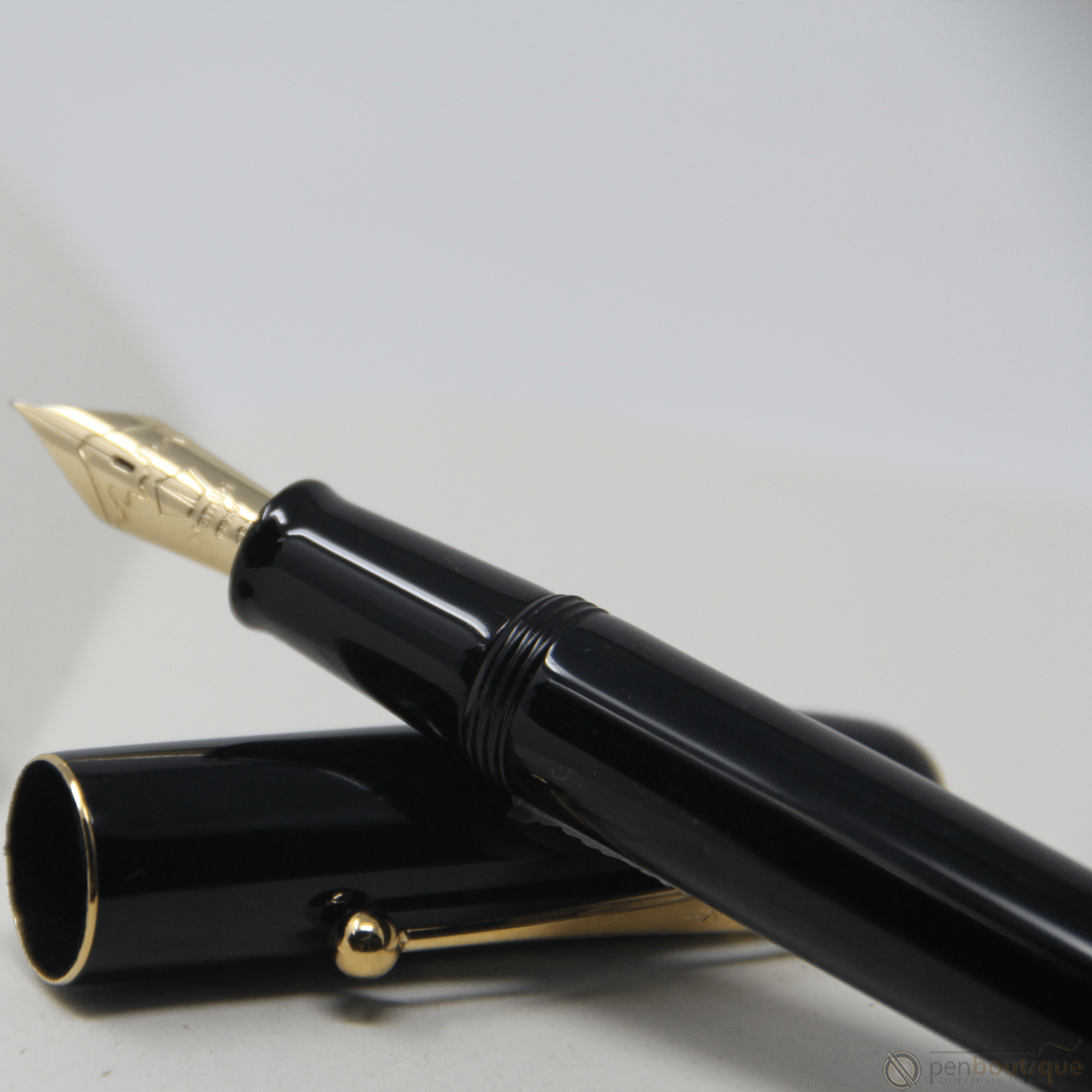 Namiki Yukari Royale Fountain Pen - Urushi Black - Pen Boutique Ltd