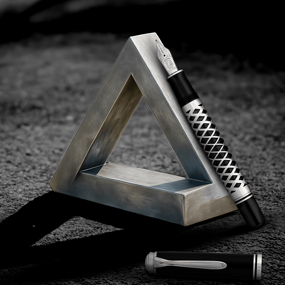 Pelikan Souveran Fountain Pen - M805 Metal Sleeve (Special Edition) - Pen Boutique Ltd