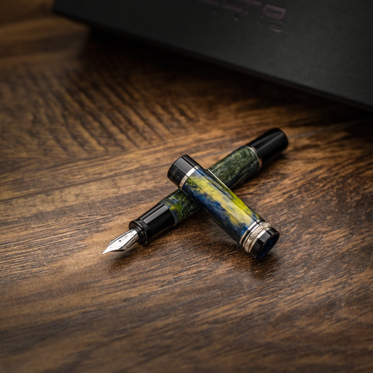 Pen Boutique x Delta Limited Edition Fountain Pen - DV Original - Verde Serpente - Pen Boutique Ltd