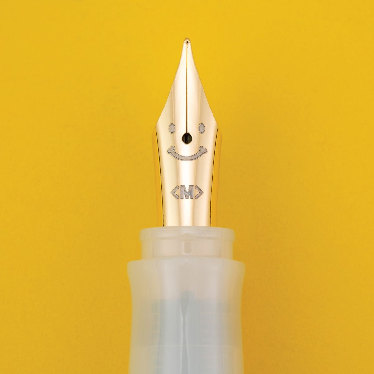 Pilot Kakuno Fountain Pen - Cumulus White - Pen Boutique Ltd