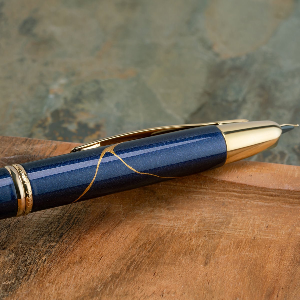 Pilot Vanishing Point Fountain Pen - Golden Journey (2026 Limited Edition) - Pen Boutique Ltd