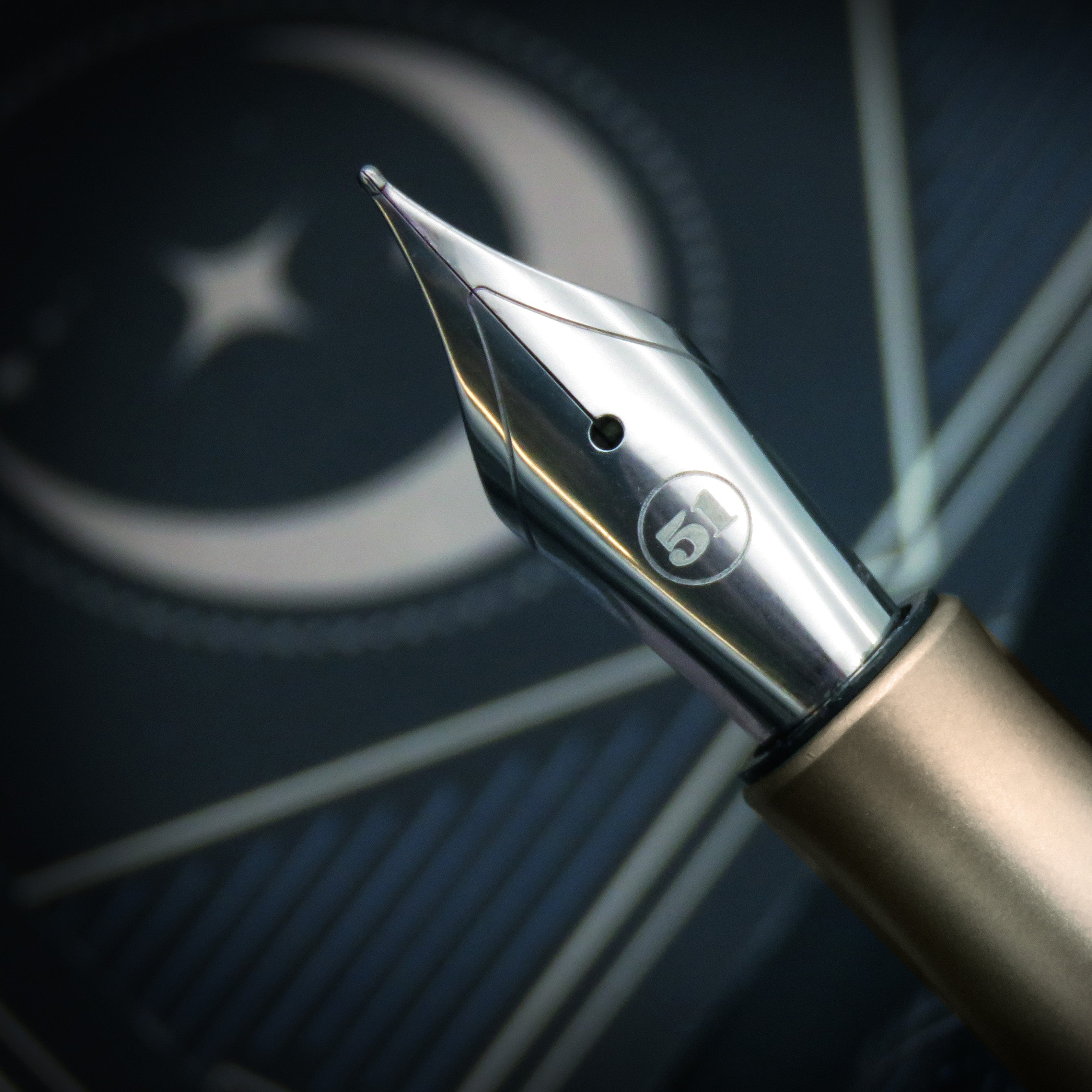 Retro 51 Tornado Fountain Pen - Raven 4 (Pen Boutique Exclusive) - Pen Boutique Ltd