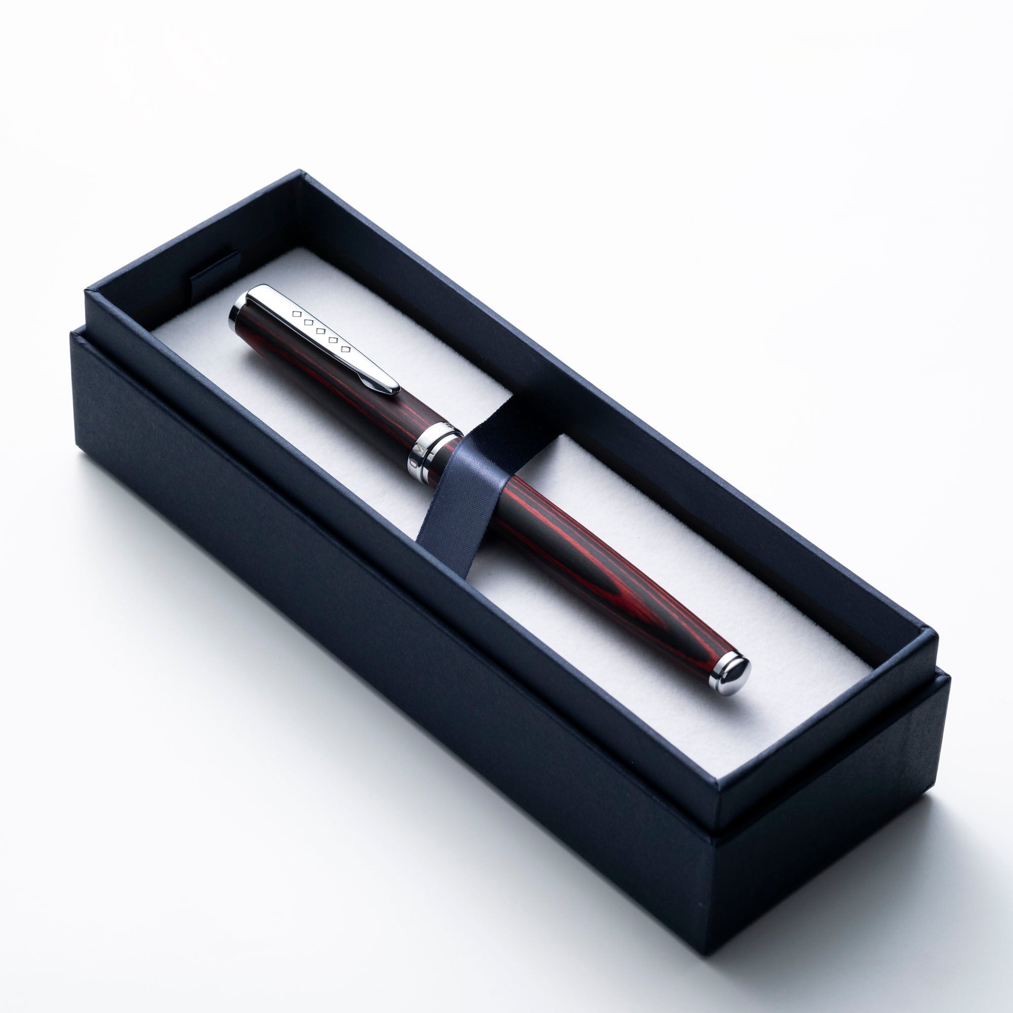 Tom Hessin Edinburgh Forth Bridge Red Fountain Pen - Pen Boutique Ltd