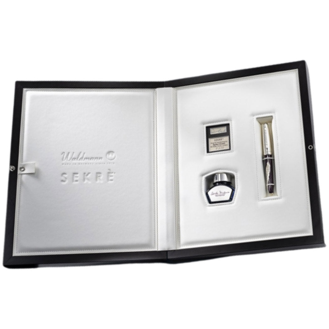 Waldmann Collector Writer's Edition Fountain Pen - Agatha Christie - Dame of Swan Court (Limited Edition) - Pen Boutique Ltd
