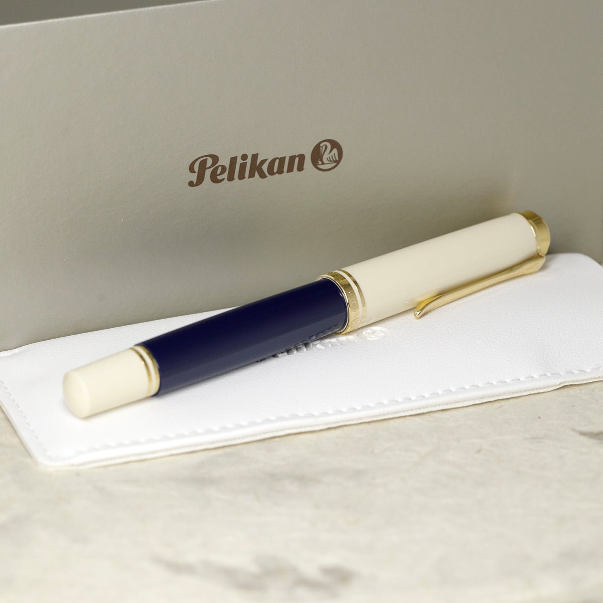 Pelikan Souveran Fountain Pen - M800 Cream Blue - Pen Boutique Ltd