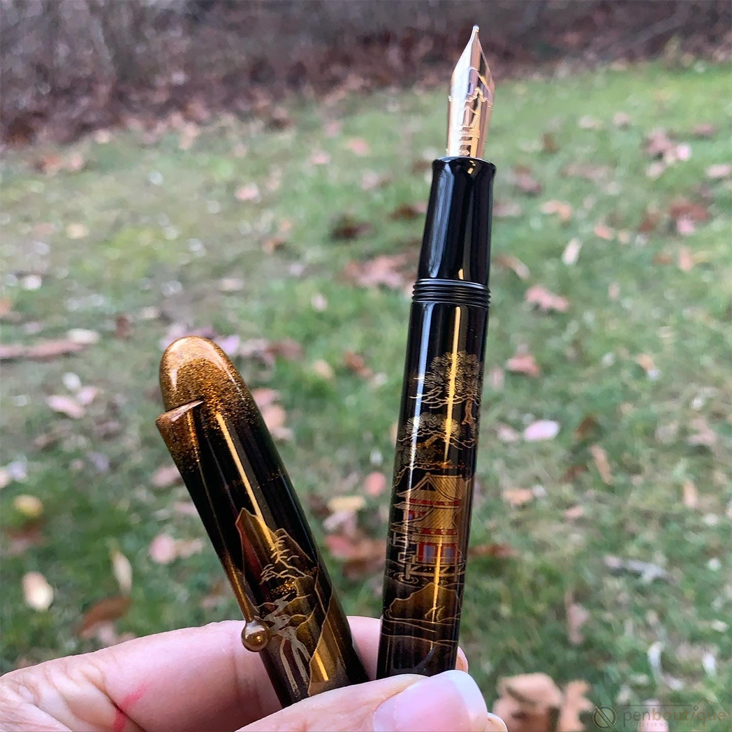 Namiki Yukari Royale Fountain Pen - Night Scene of Pavilion - Pen Boutique Ltd
