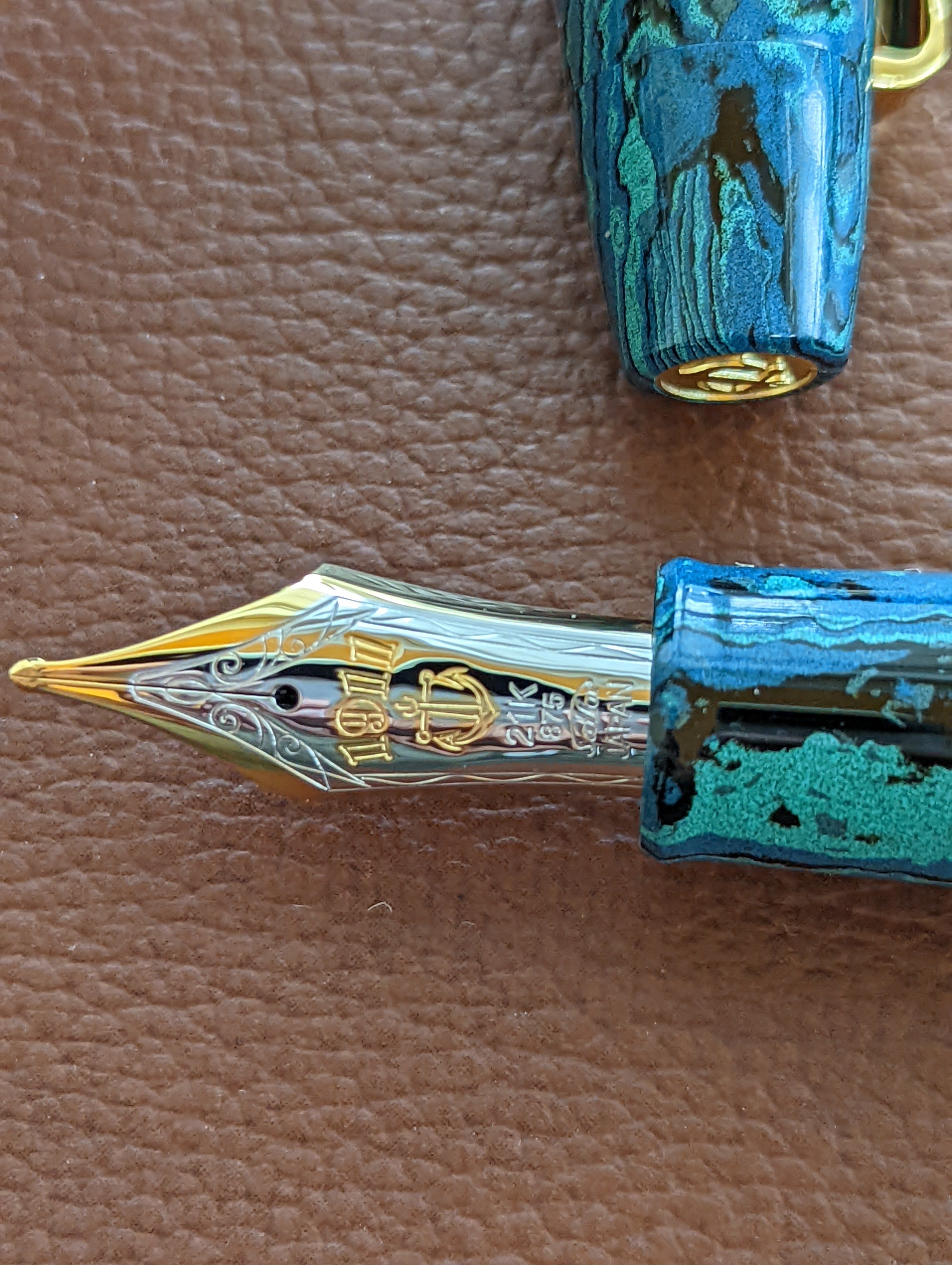 Sailor Fountain Pen - Naginata Togi - Green Echo ( RYOKKYO ) - Gold Trim - Bespoke Dealer Exclusive - Pen Boutique Ltd