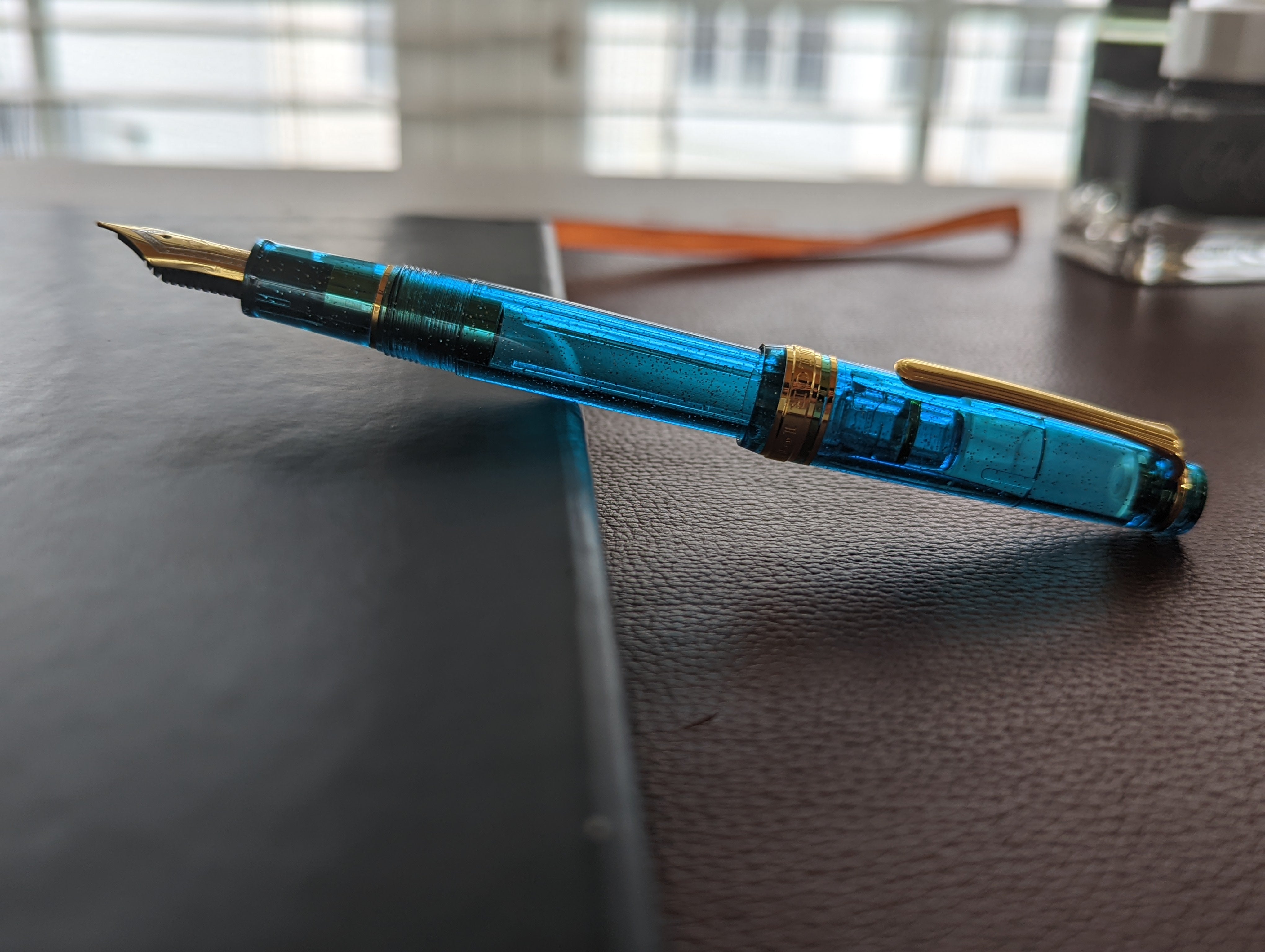 Sailor Professional Gear Fountain Pen - Pen of the Year 2022 - Soda Pop Blue - Slim ( LIMITED EDITION) - Pen Boutique Ltd