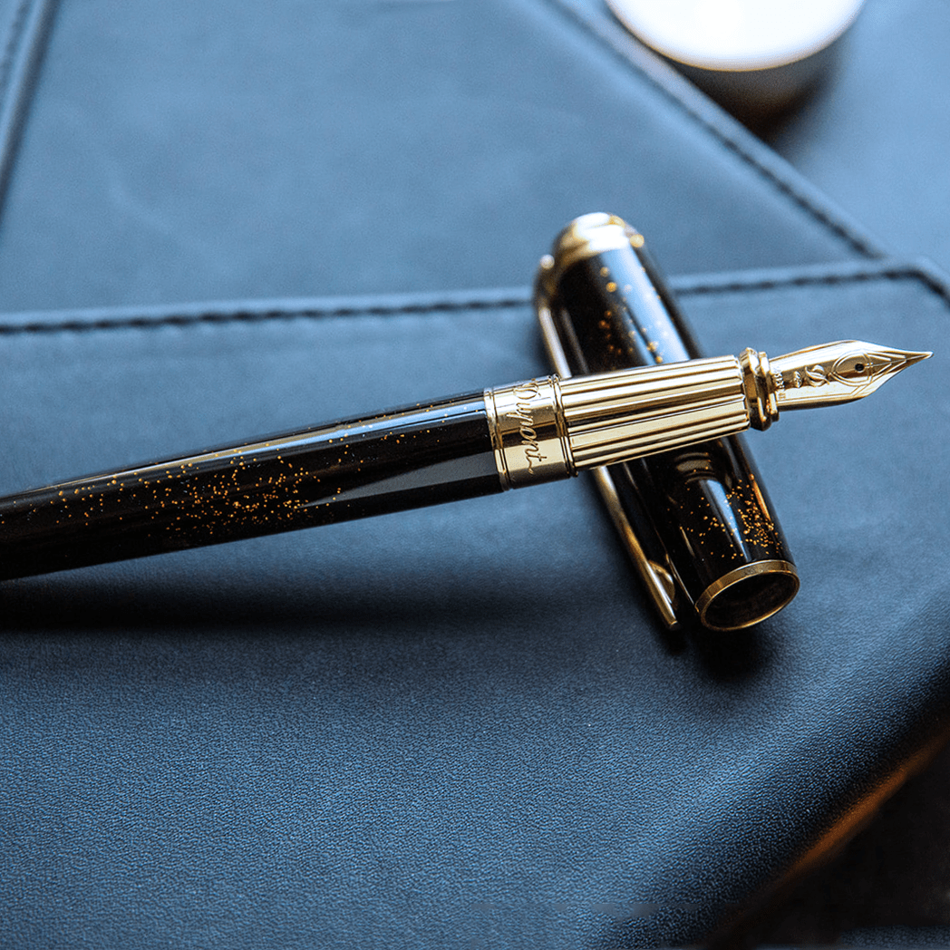 S T Dupont Line D Fountain Pen - Gold Dust - Large (US Exclusive Edition) - Pen Boutique Ltd