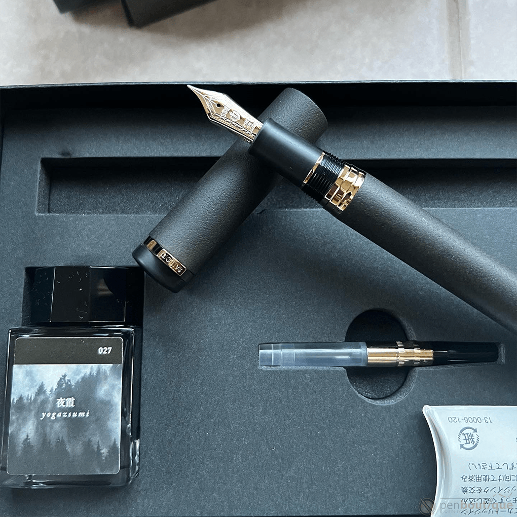 Sailor Ebonite Sculpture Fountain Pen - Yogazsumi (Night Haze) - Pen Boutique Ltd