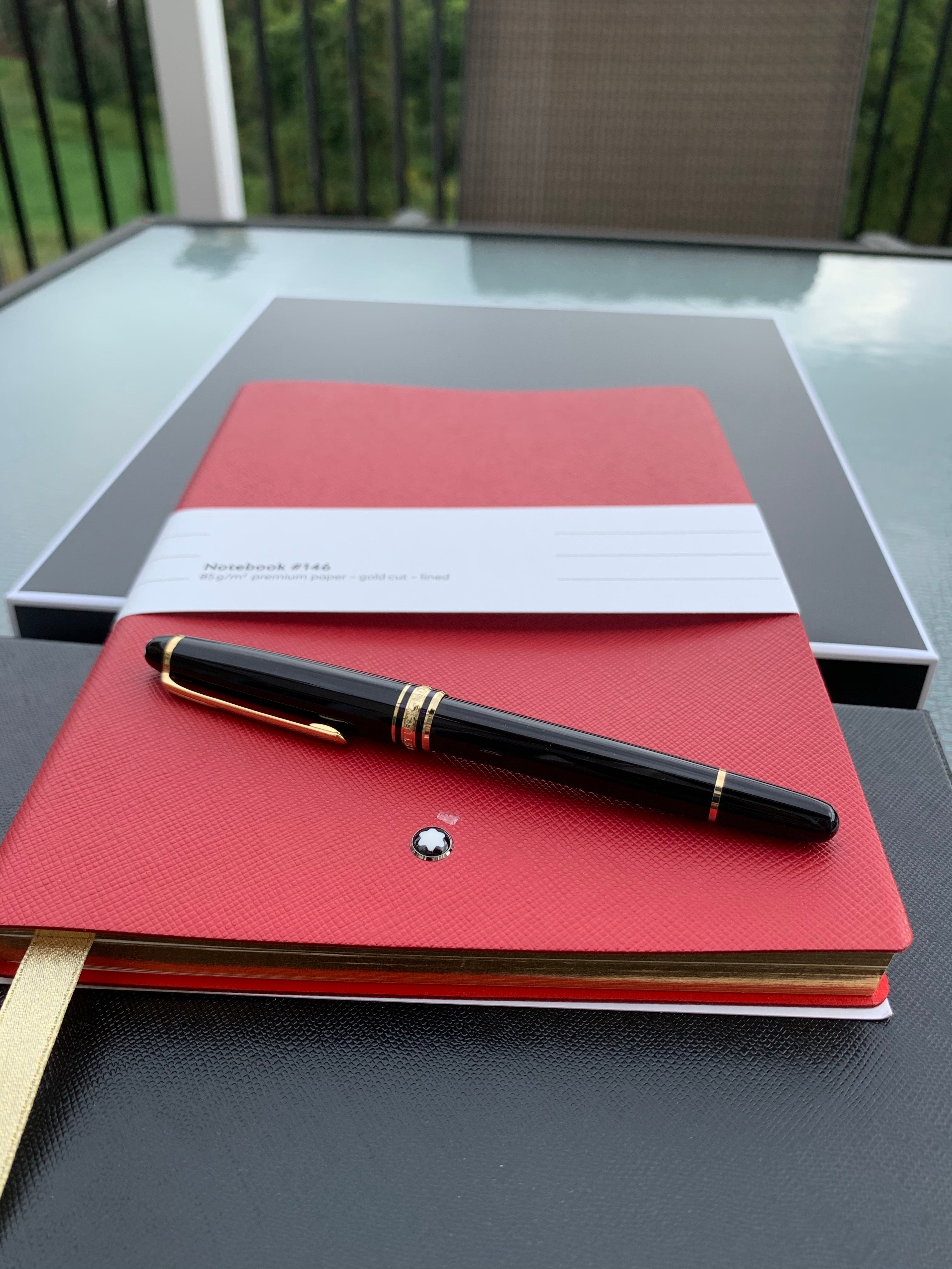 Montblanc Meisterstuck Gift Set (Rollerball 164 gold trim & 146 Notebook) - Pen Boutique Ltd
