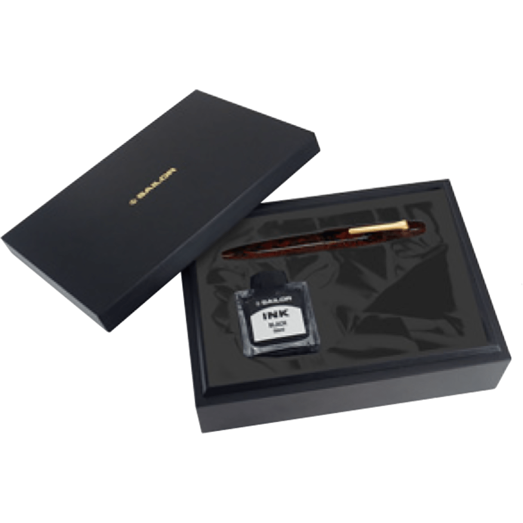 Sailor Fountain Pen - Naginata Togi - Red Flame - Gold Trim - Bespoke Dealer Exclusive - Pen Boutique Ltd
