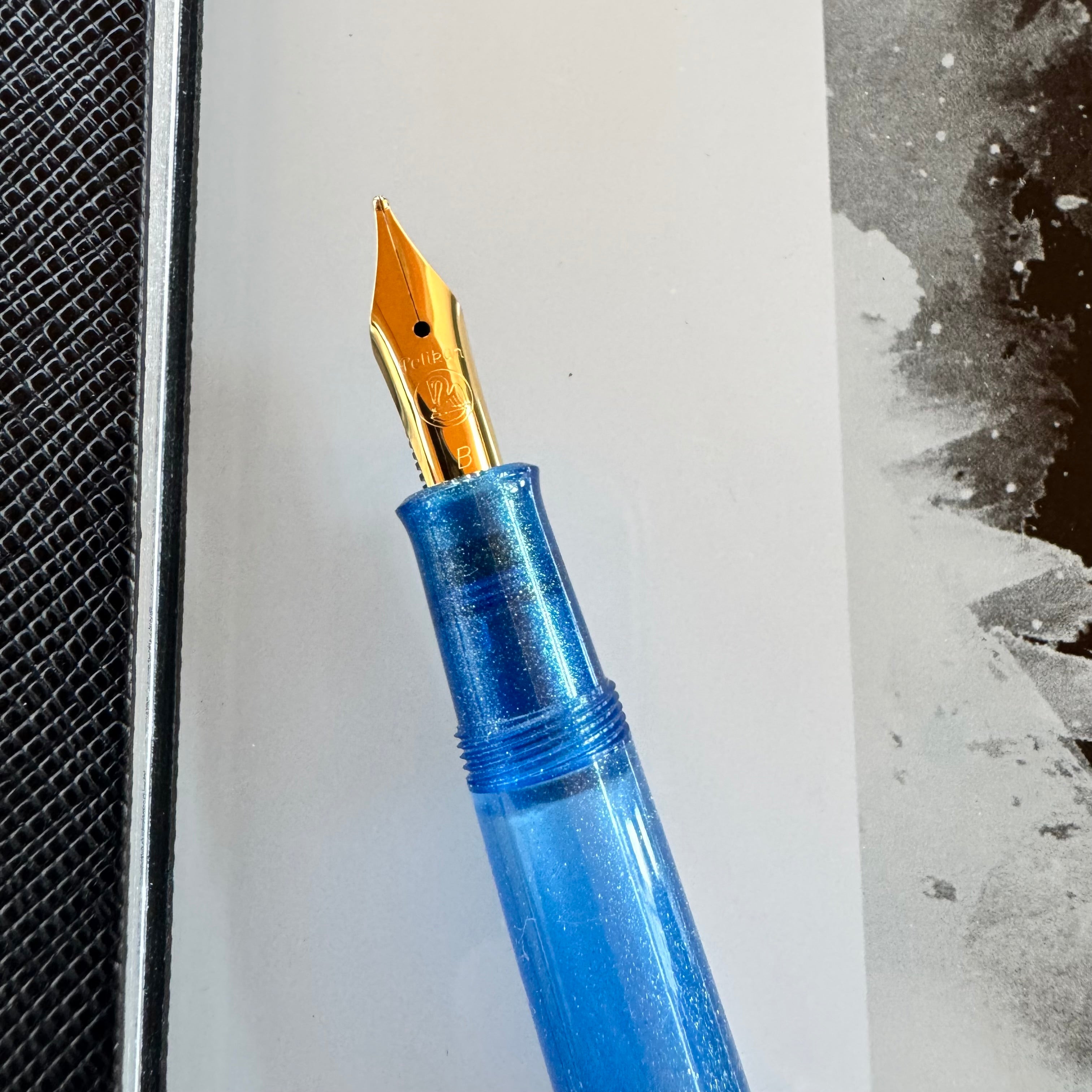 On Sale: Pelikan Classic M200 Fountain Pen - Golden Lapis (Special US Edition) - Pen Boutique Ltd
