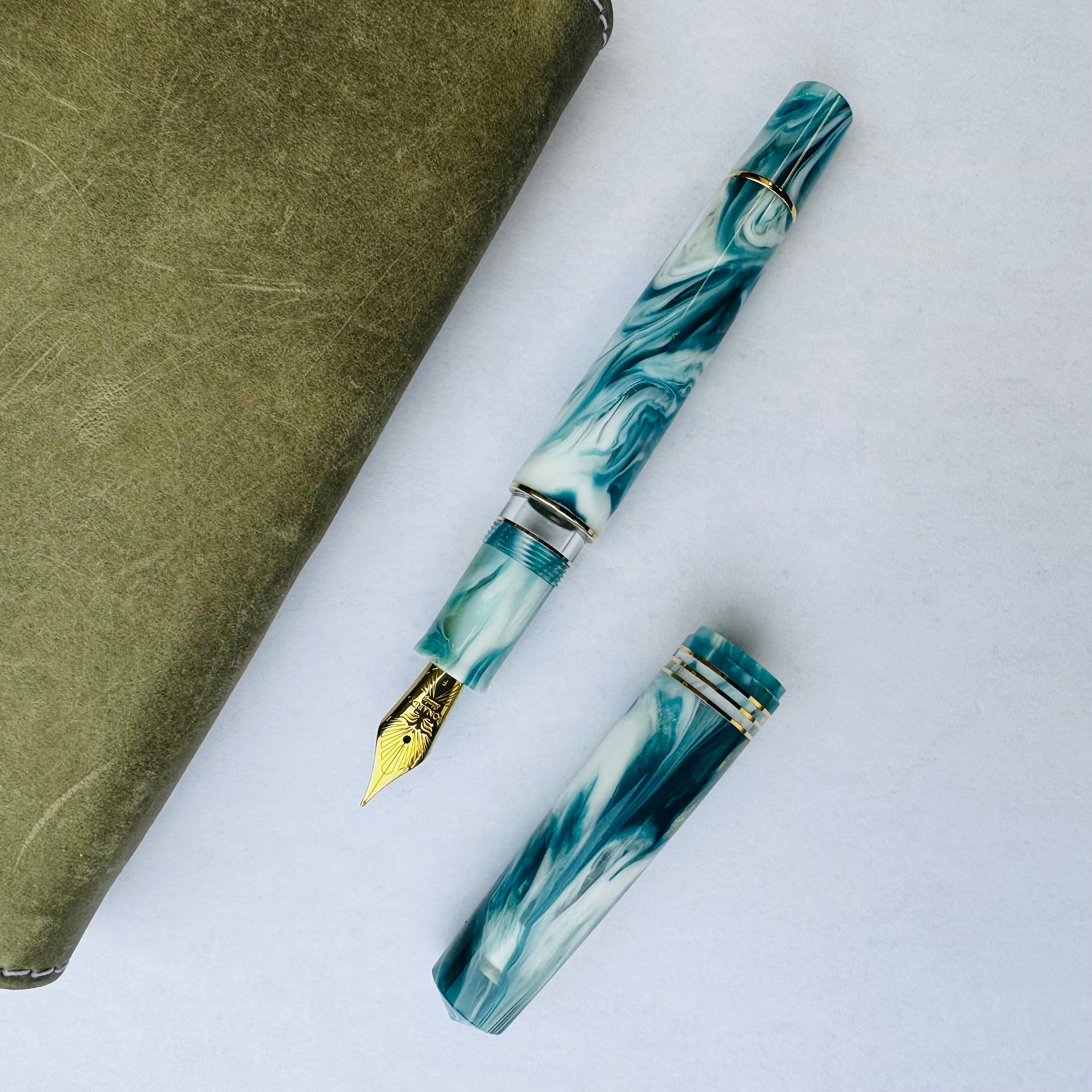 Leonardo Momento Zero Grande 2.0 - Galattica - Planetary Nebula (Limited Edition) - Pen Boutique Ltd