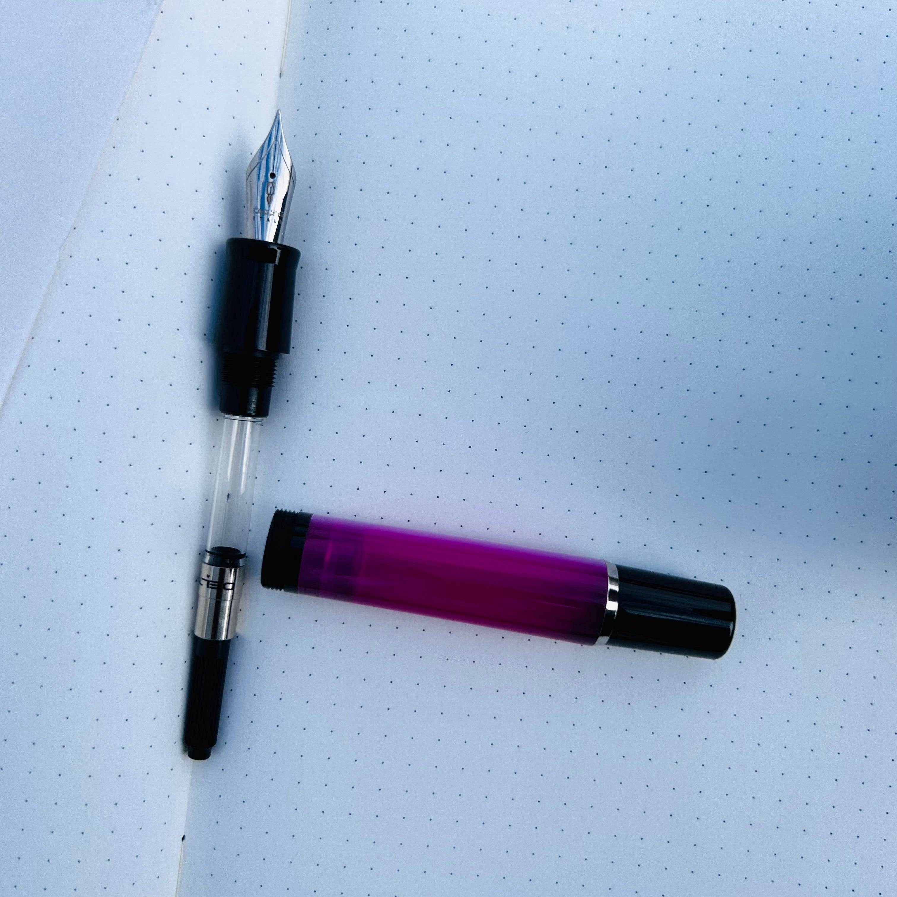 Delta DV Original Rosa Fountain Pen - Pink - Pen Boutique Exclusive - Pen Boutique Ltd