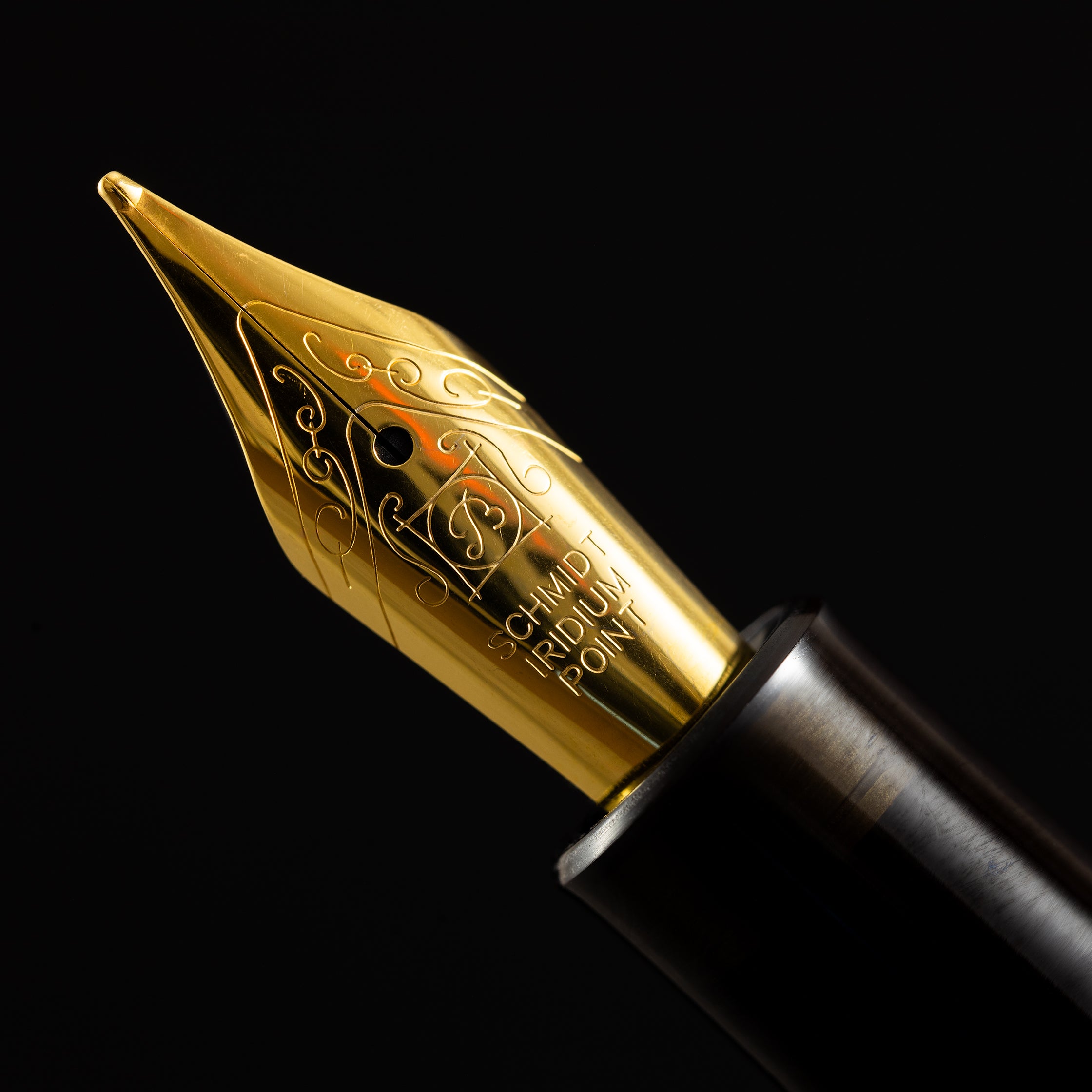 Zek Handpainted Tezhip Art Black with Gold Fountain Pen-Pen Boutique Ltd