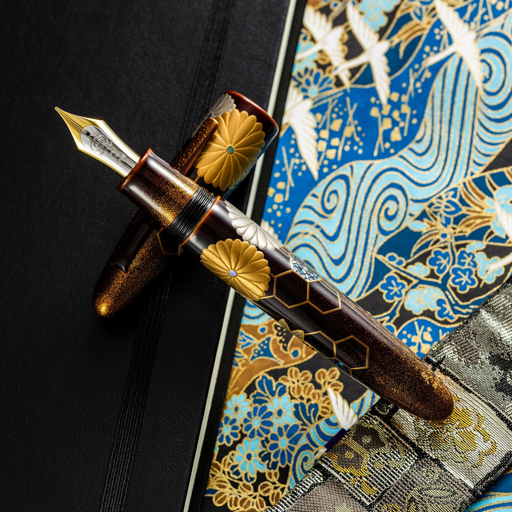 Taccia Empress Fountain Pen - Imperial Honeybee (Limited Edition) - Pen Boutique Ltd