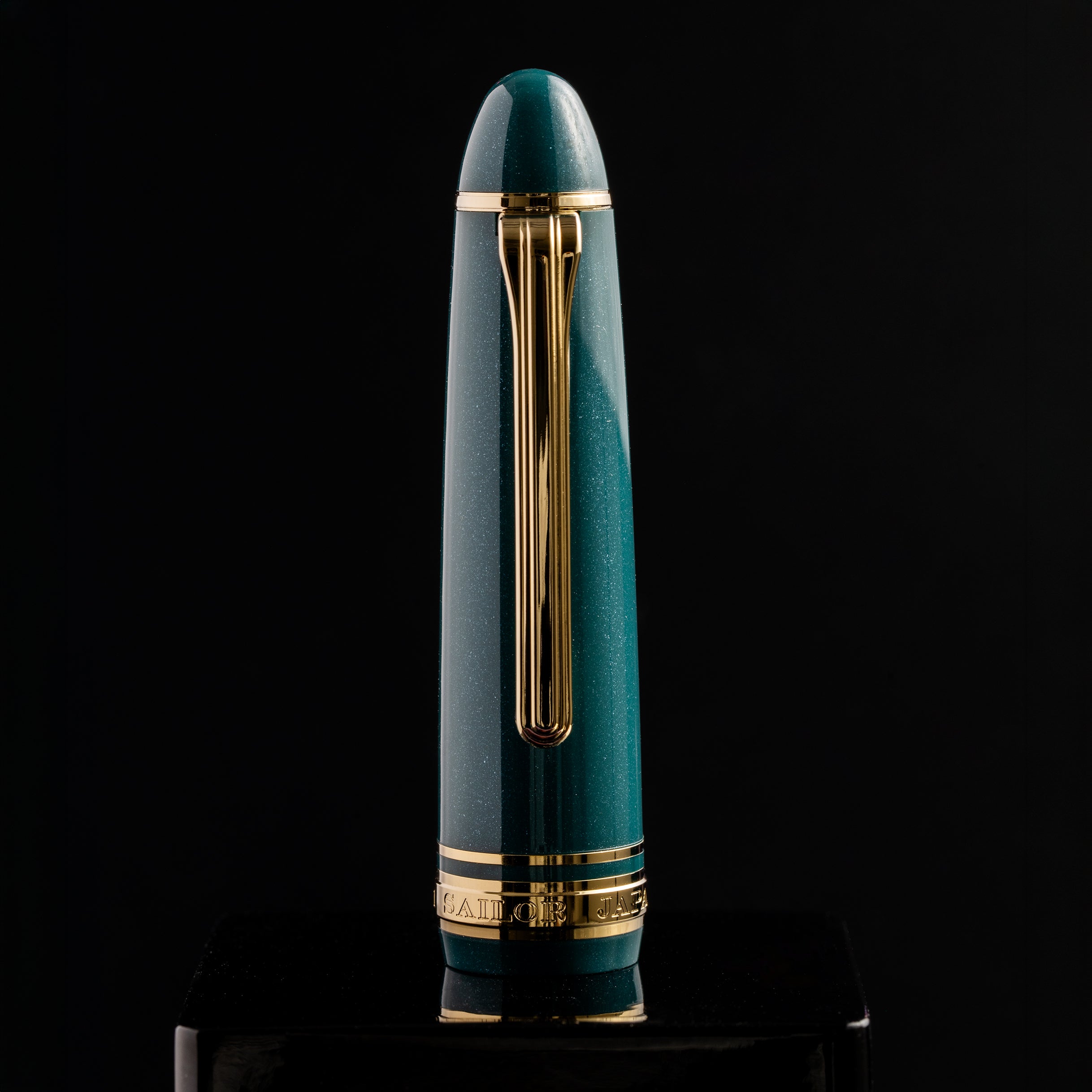 Sailor 1911L Fountain Pen - Shining Green - 18K Gold Trim - Pen Boutique Ltd