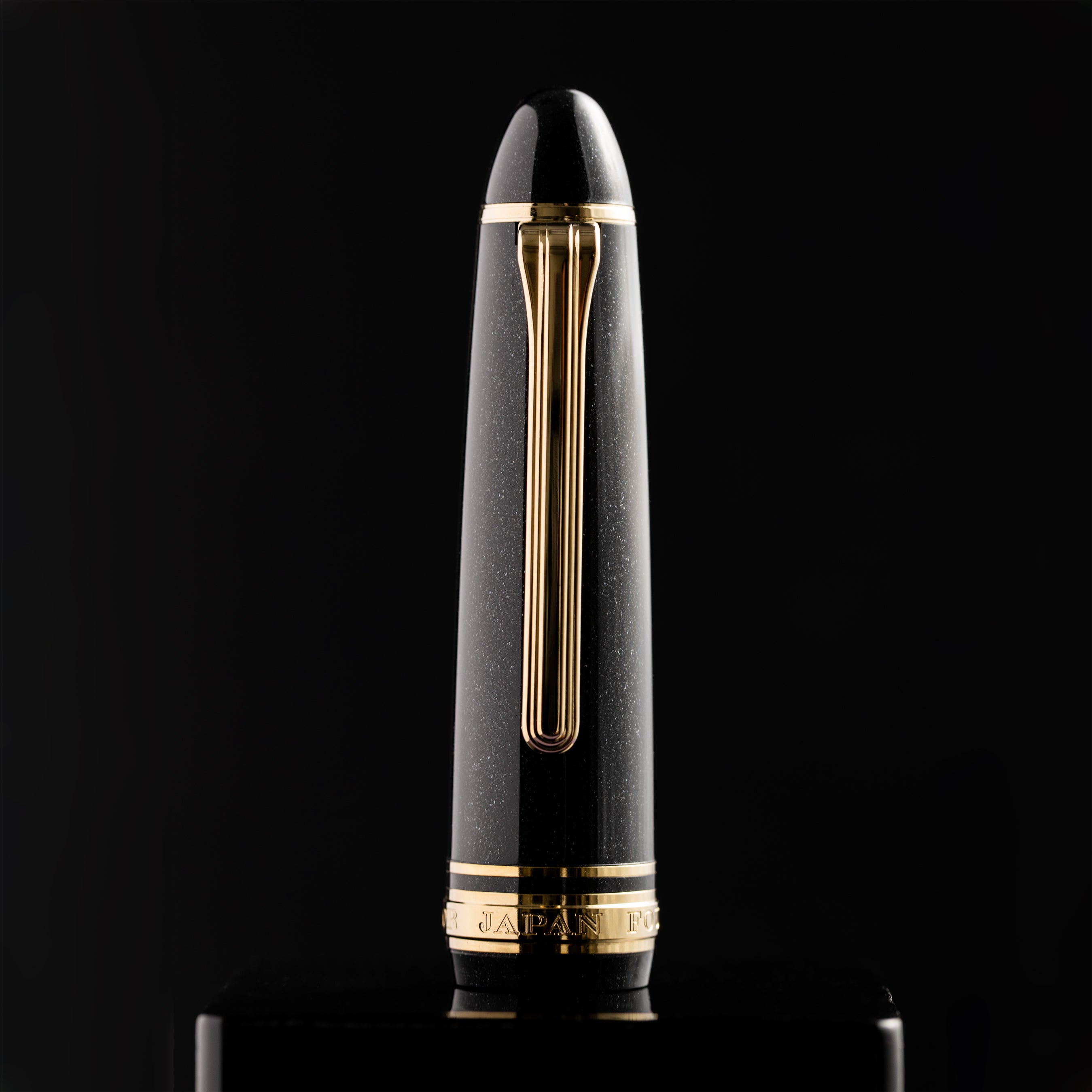 Sailor 1911L Fountain Pen - Shining Black - 18K Gold Trim - Pen Boutique Ltd