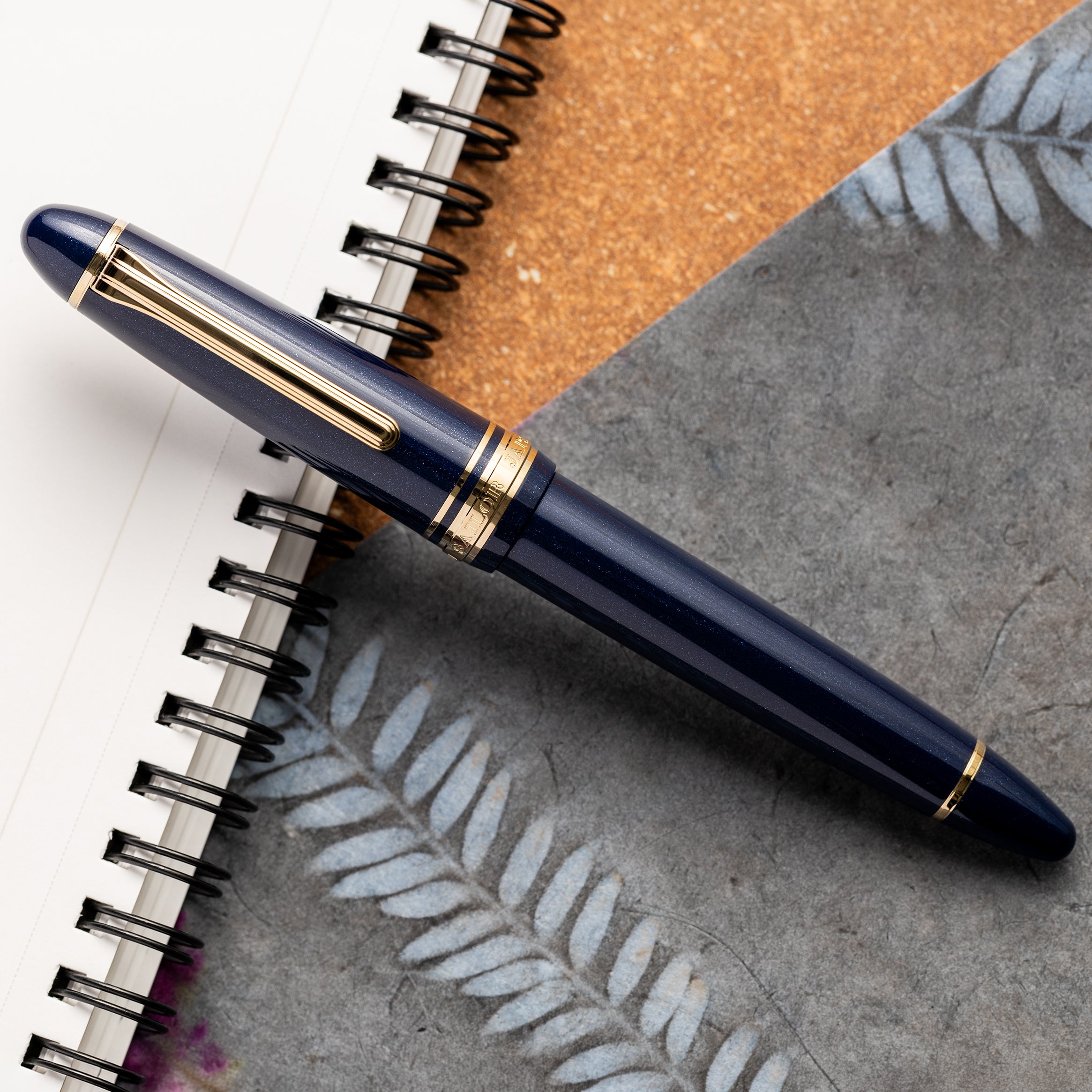 Sailor 1911L Fountain Pen - Shining Blue - 18K Gold Trim - Pen Boutique Ltd