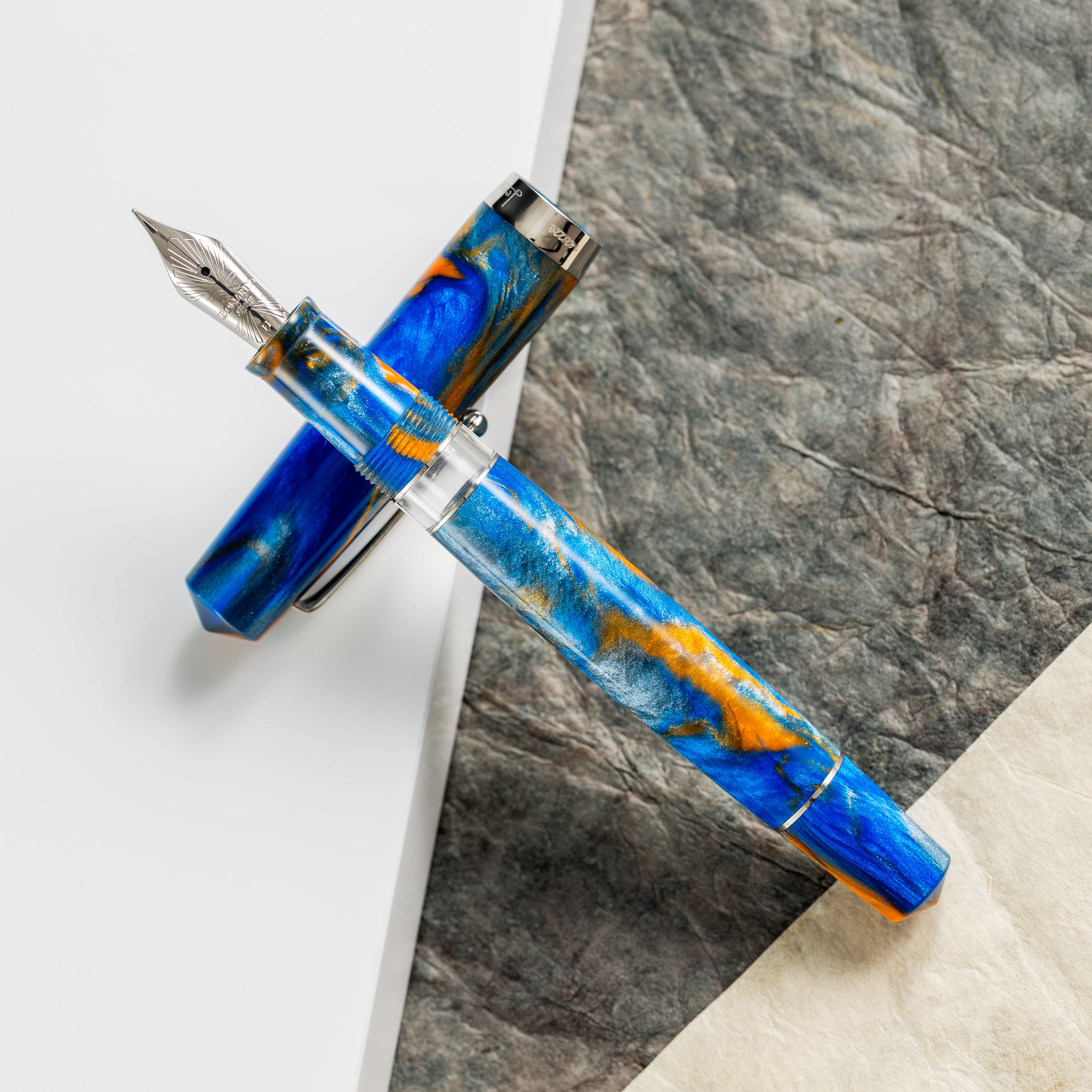 Leonardo Momento Magico Fountain Pen - Fantasie Ocean Sunrise - Pen Boutique Ltd